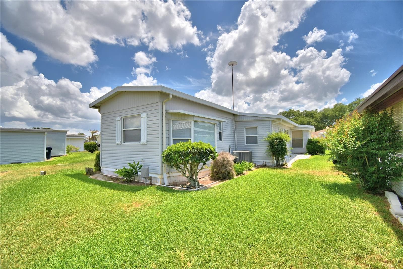 Mobile Home at 118 PARADISE LN, AUBURNDALE, photo 6 of 40