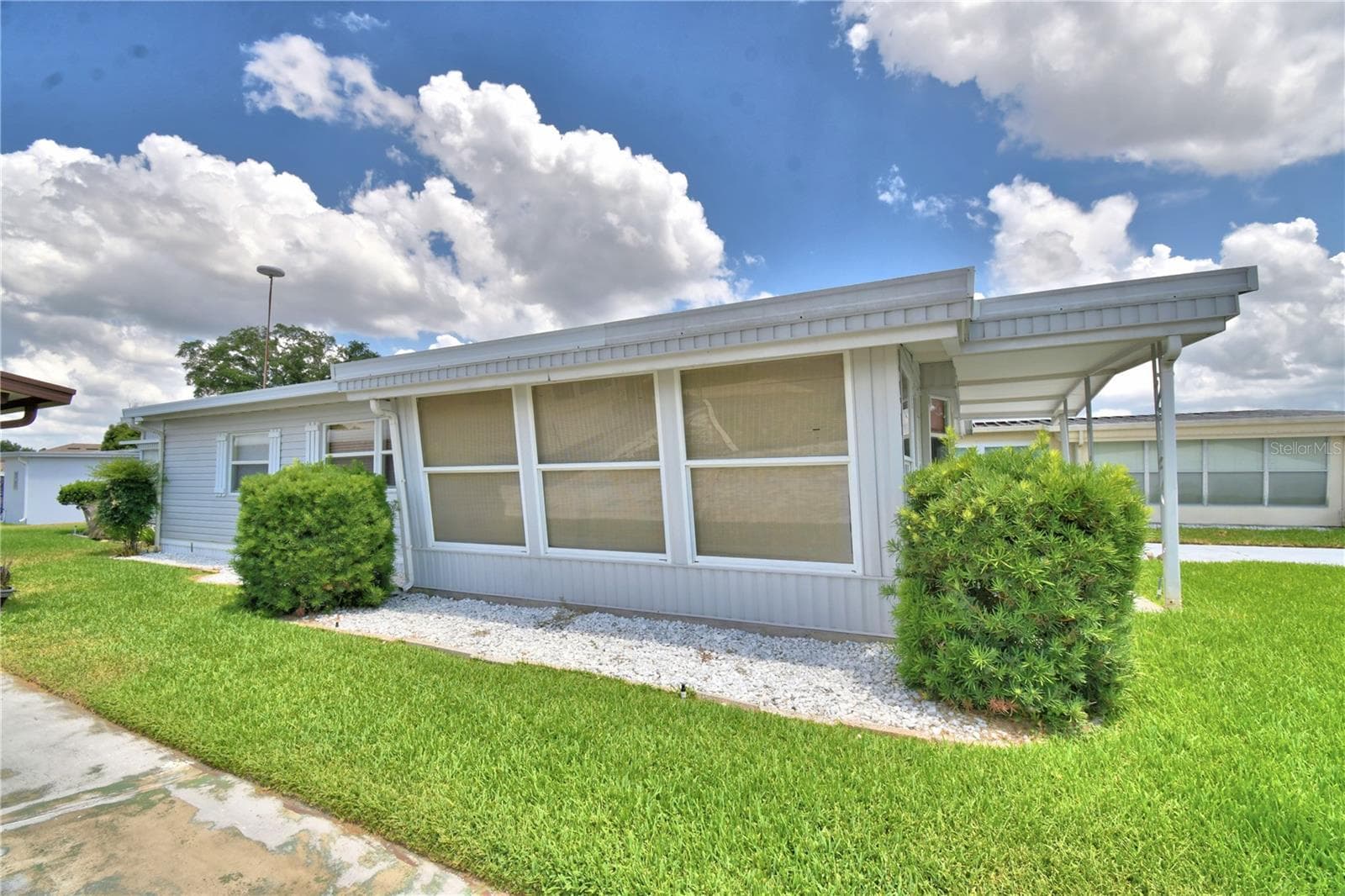 Mobile Home at 118 PARADISE LN, AUBURNDALE, photo 8 of 40