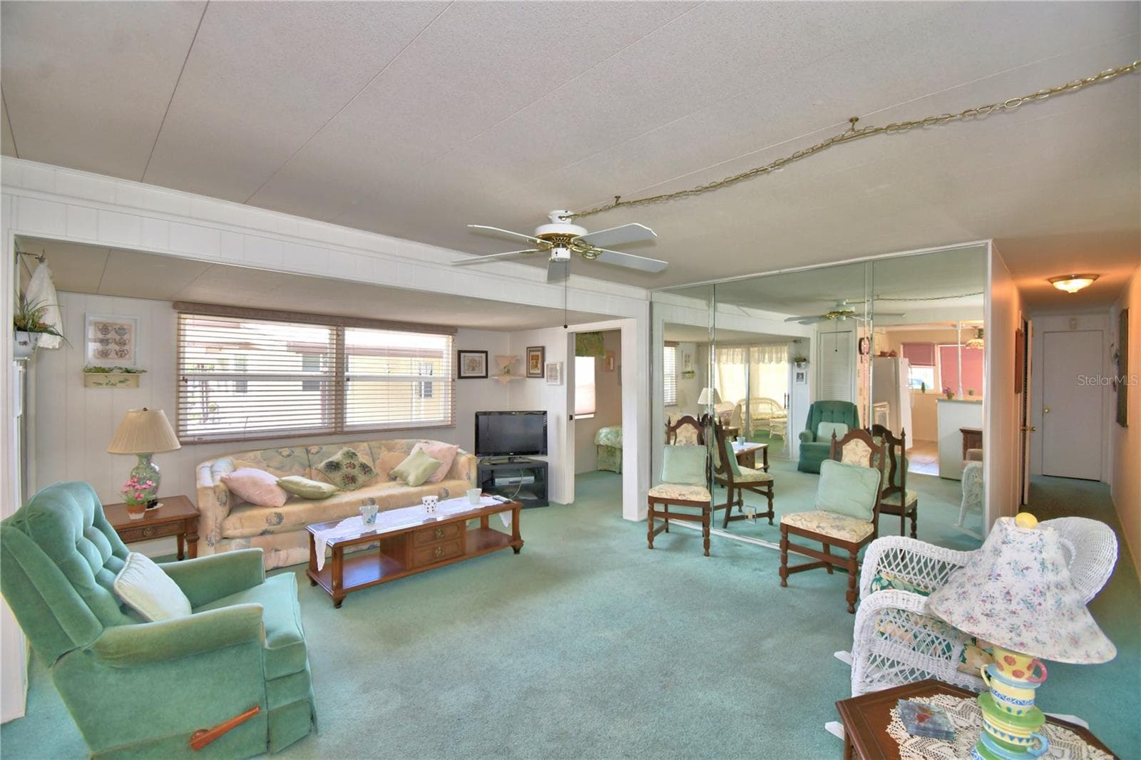 Mobile Home at 118 PARADISE LN, AUBURNDALE, photo 11 of 40