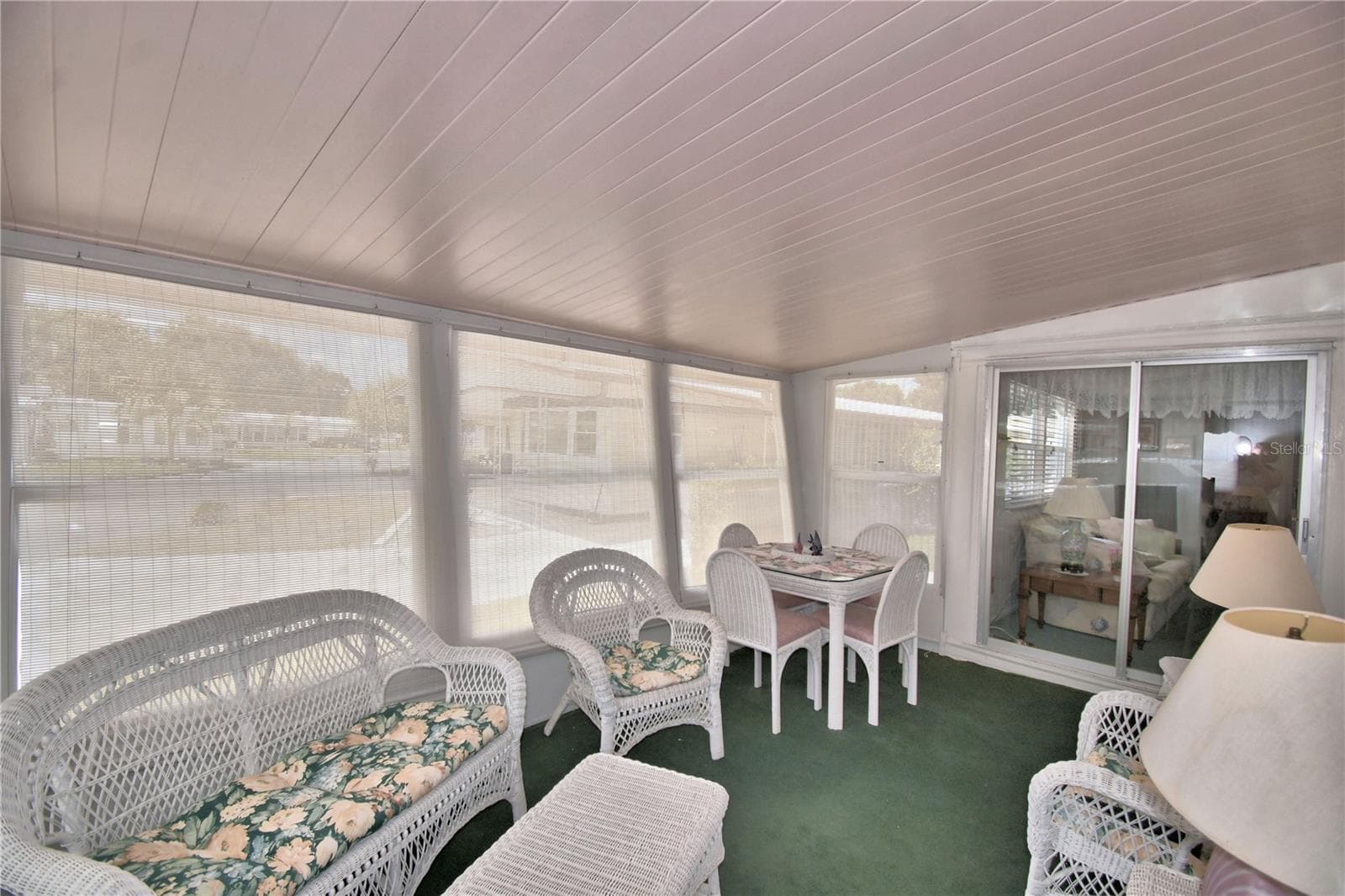 Mobile Home at 118 PARADISE LN, AUBURNDALE, photo 18 of 40