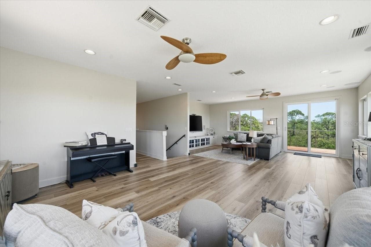 Single Family Residence at 1130 S FLORIDA AVE, TARPON SPRINGS, photo 12 of 97