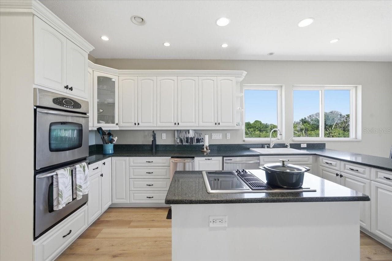 3rd level kitchen - 1130 S FLORIDA AVE, TARPON SPRINGS
