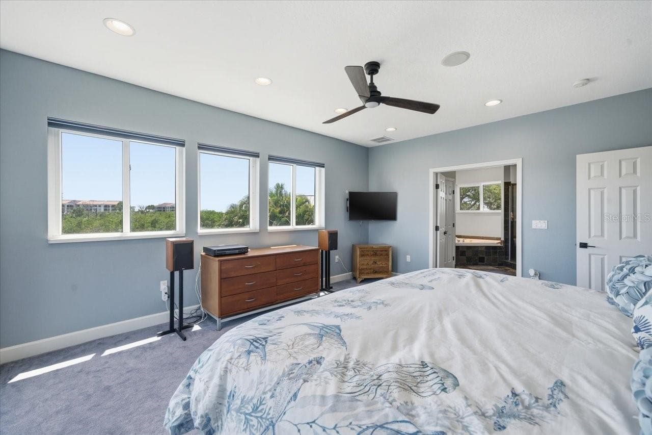 Single Family Residence at 1130 S FLORIDA AVE, TARPON SPRINGS, photo 52 of 97