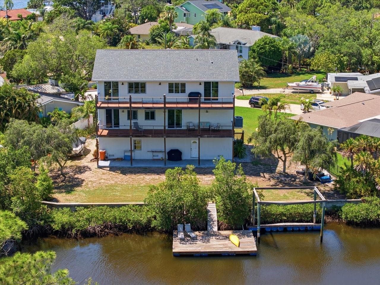 Single Family Residence at 1130 S FLORIDA AVE, TARPON SPRINGS, photo 4 of 97
