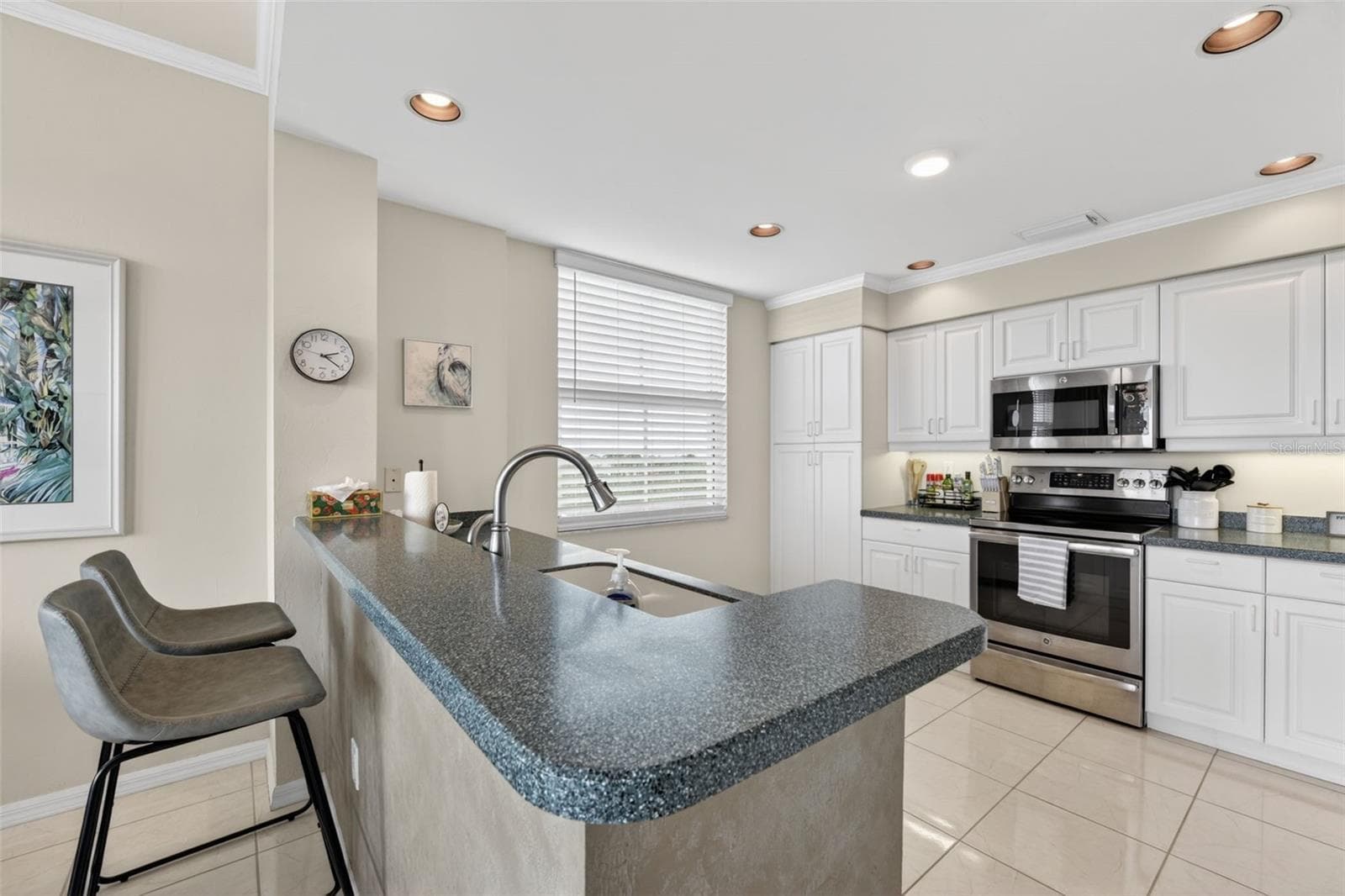 Condominium at 2060 MATECUMBE KEY RD #2506, PUNTA GORDA, photo 7 of 38