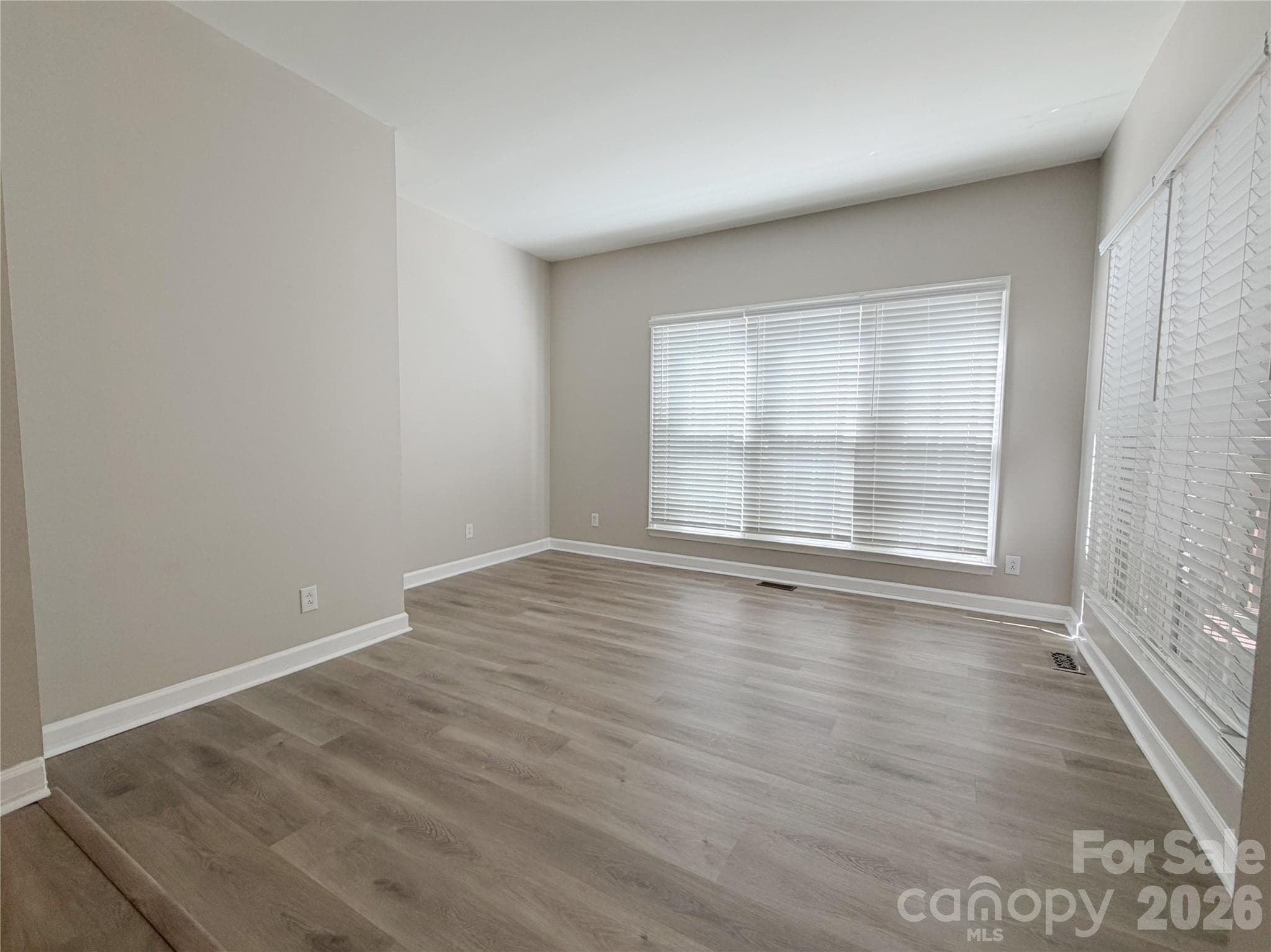 Single Family Residence at Matthews, photo 18 of 48