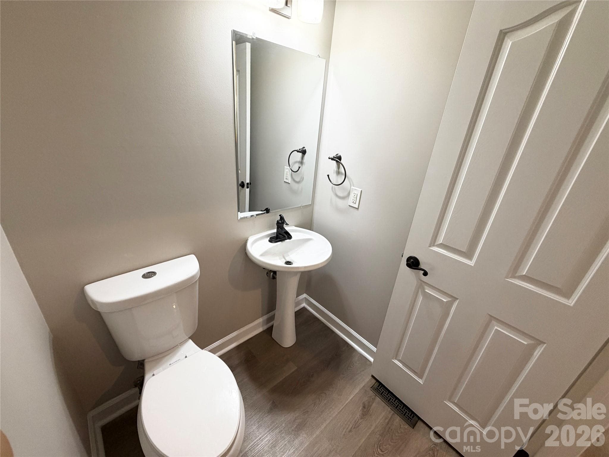 Single Family Residence at Matthews, photo 21 of 48