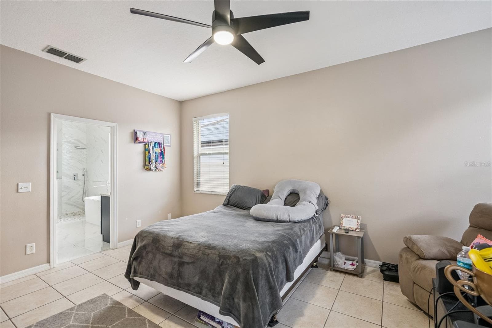 Single Family Residence at 13805 EAGLES GLEN CT, ORLANDO, photo 26 of 65