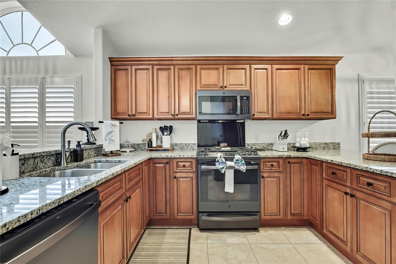 Single Family Residence at 11956 W BLUE BAYOU CT, CRYSTAL RIVER, photo 14 of 46