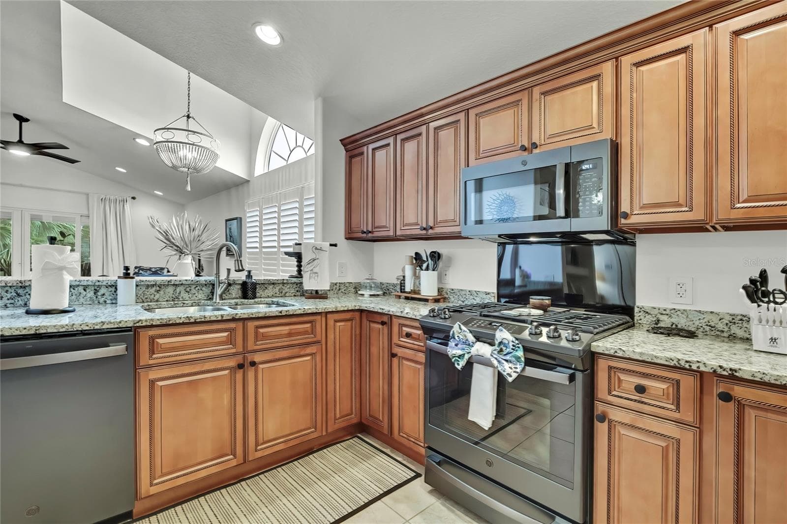 Single Family Residence at 11956 W BLUE BAYOU CT, CRYSTAL RIVER, photo 15 of 46