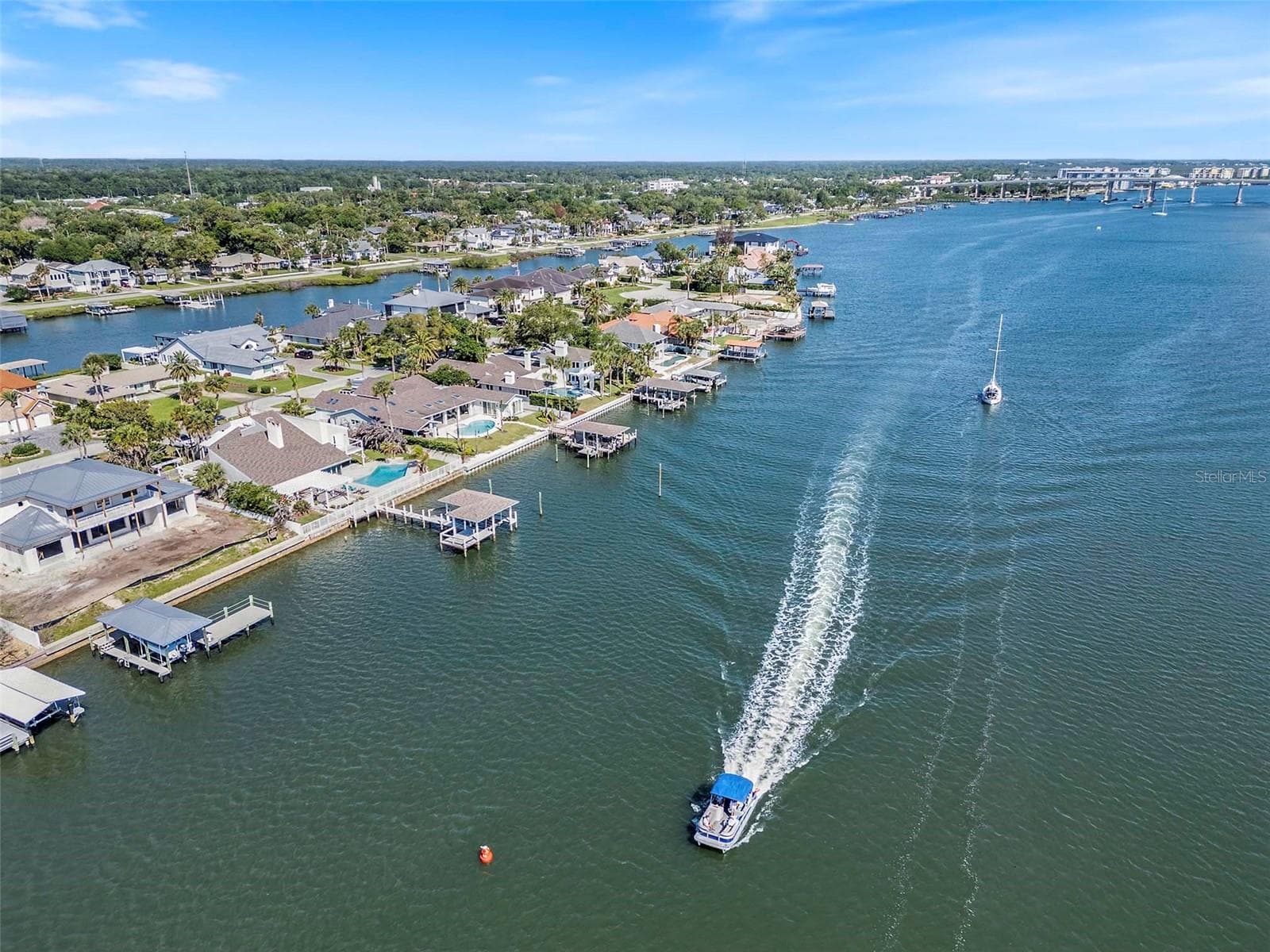 Your New Home Awaits! - 1215 COMMODORE DR, NEW SMYRNA BEACH