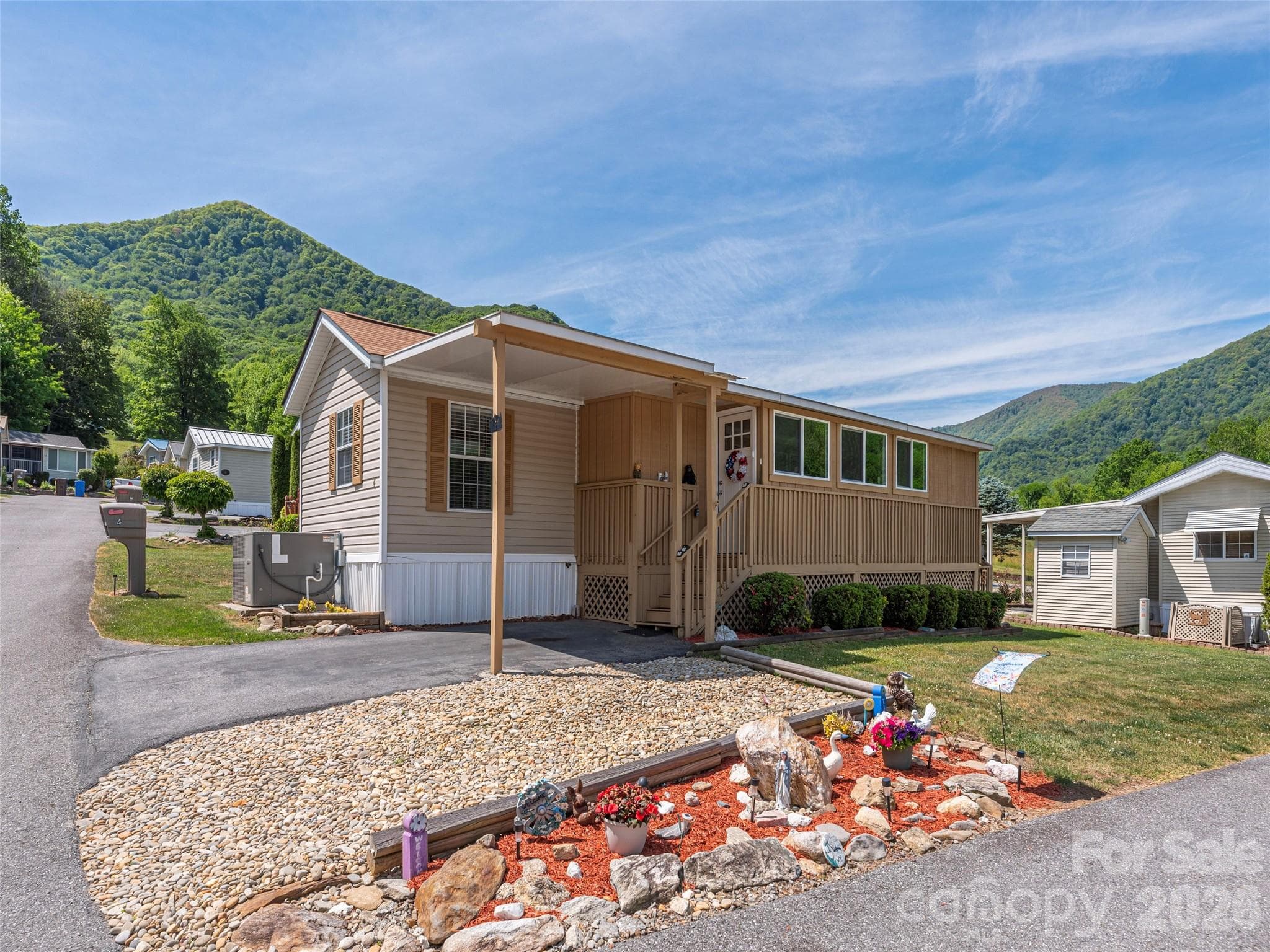 Single Family Residence at Maggie Valley, photo 2 of 20