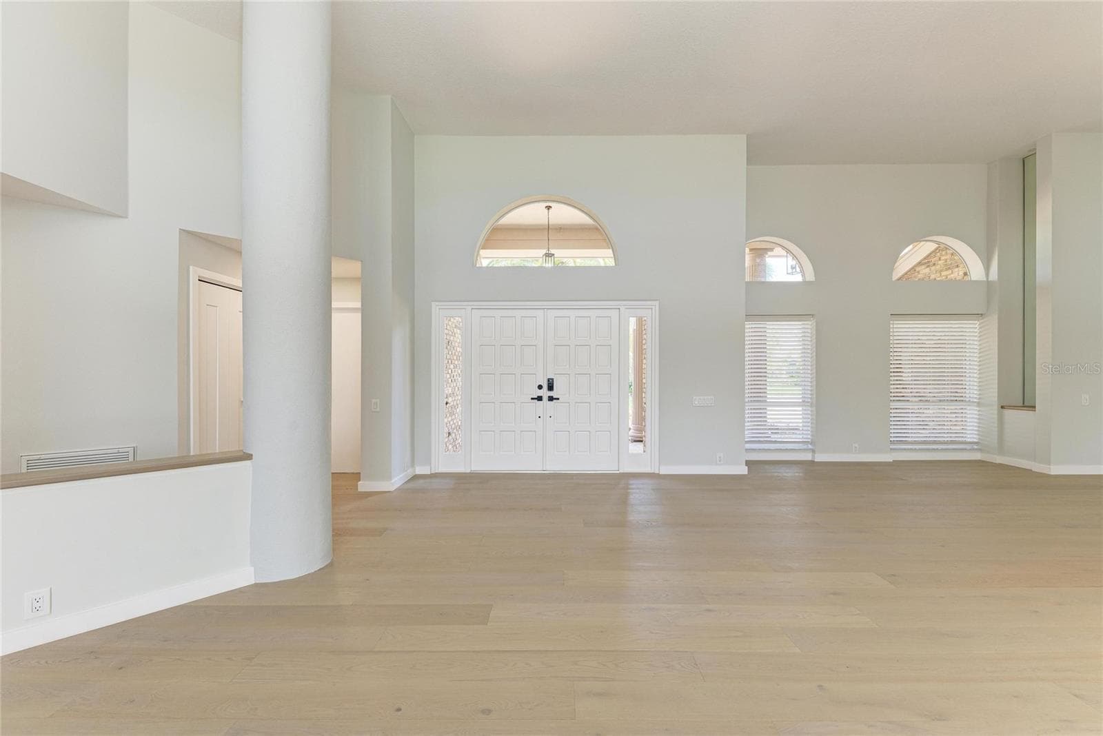 Single Family Residence at 4268 LAS PALMAS WAY, SARASOTA, photo 13 of 104