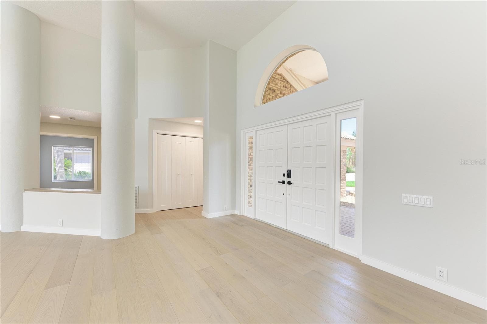 Single Family Residence at 4268 LAS PALMAS WAY, SARASOTA, photo 14 of 104