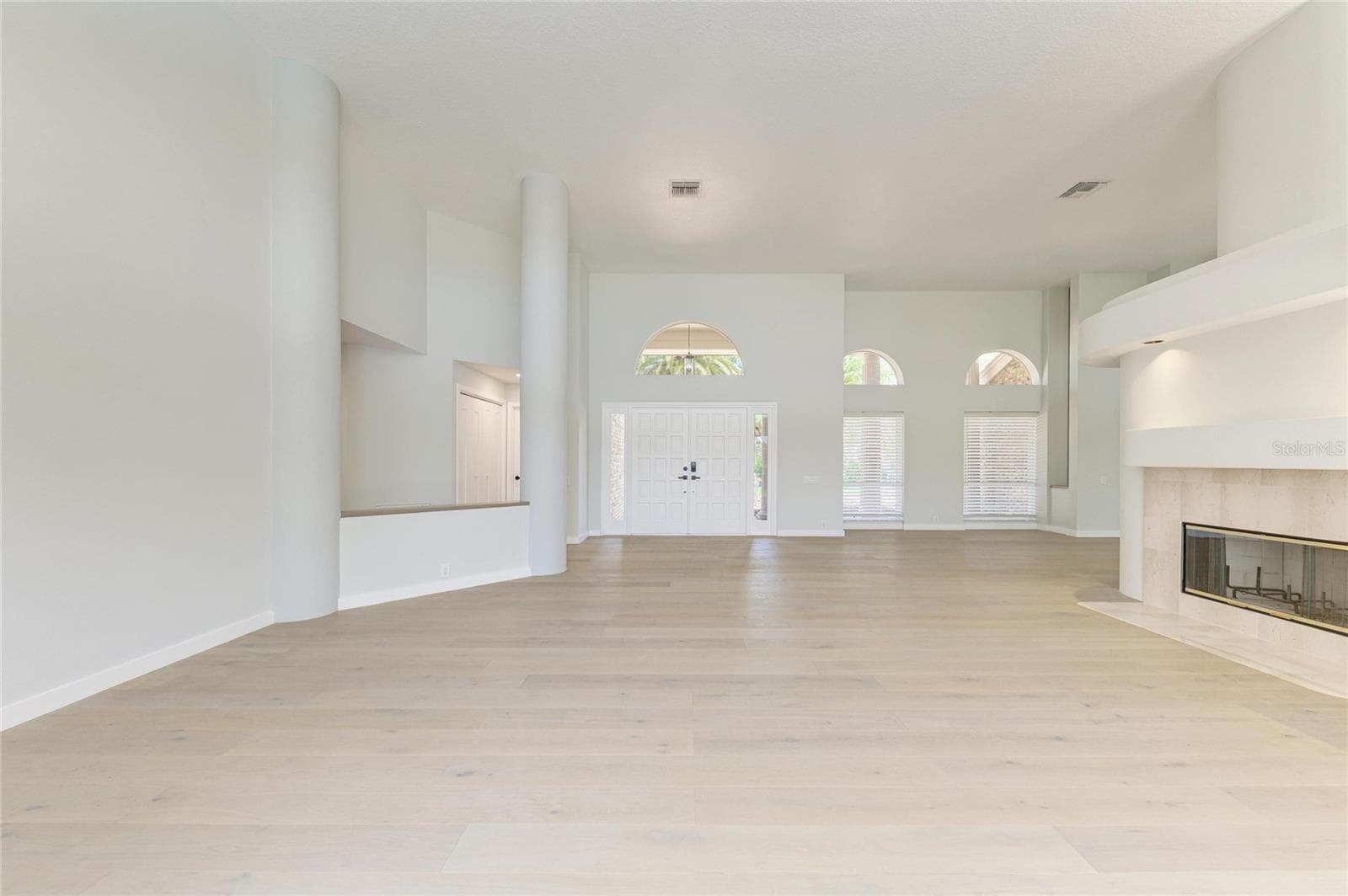 Single Family Residence at 4268 LAS PALMAS WAY, SARASOTA, photo 19 of 104