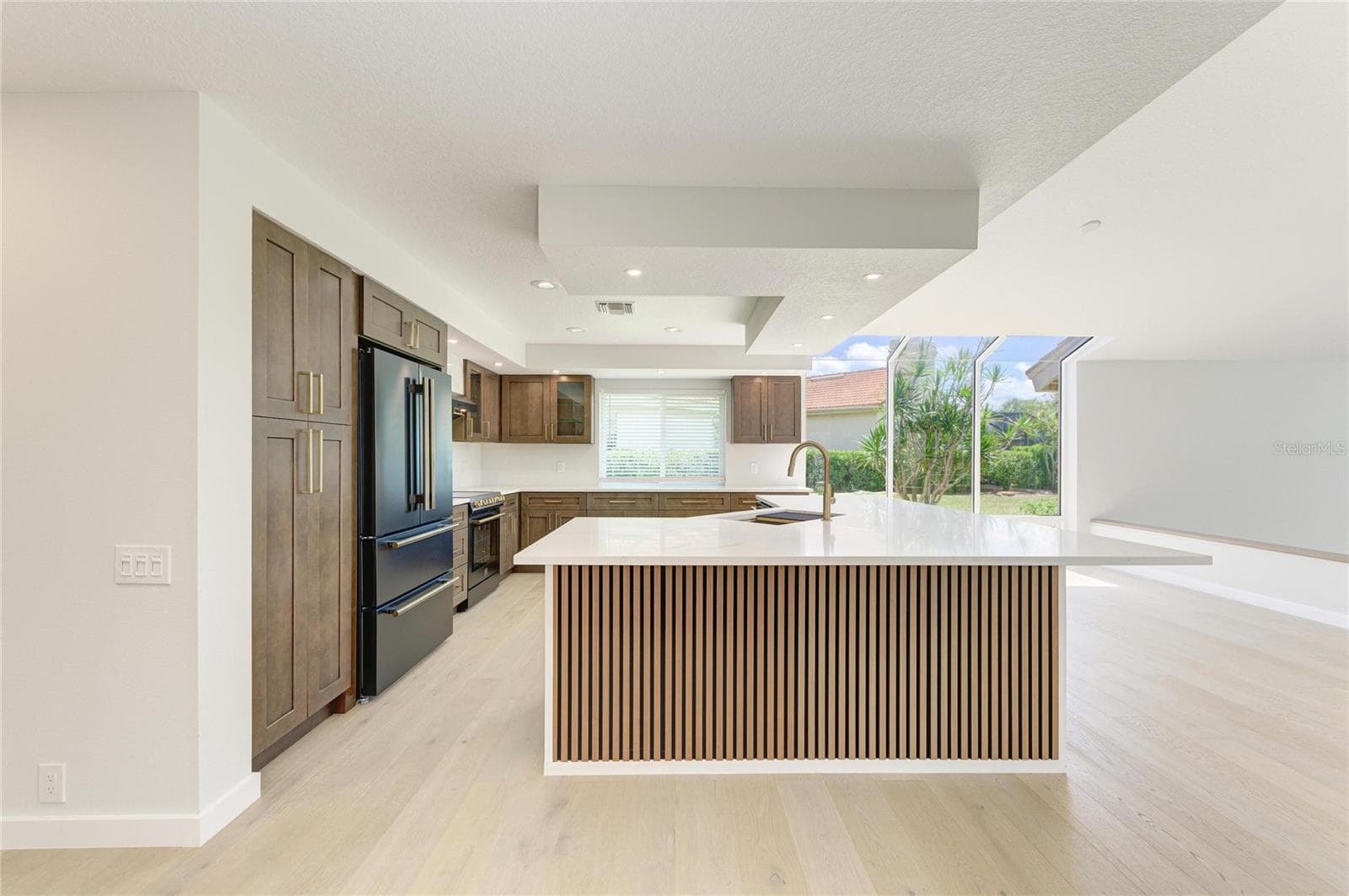 Single Family Residence at 4268 LAS PALMAS WAY, SARASOTA, photo 26 of 104