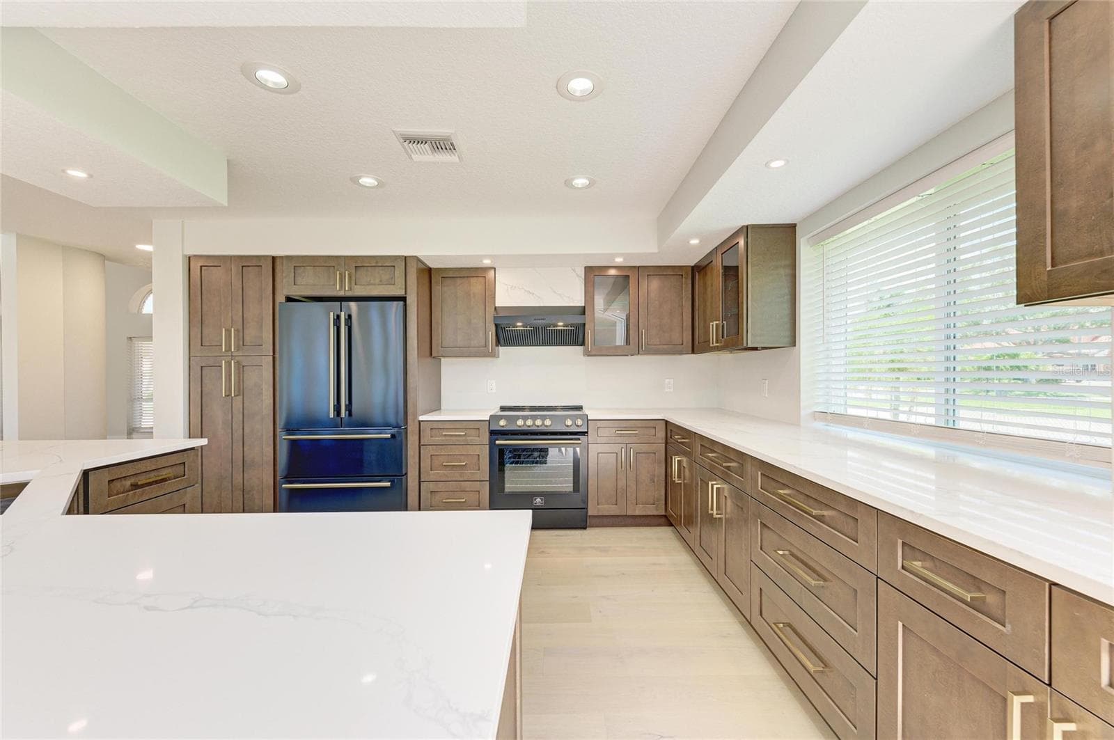 Single Family Residence at 4268 LAS PALMAS WAY, SARASOTA, photo 31 of 104