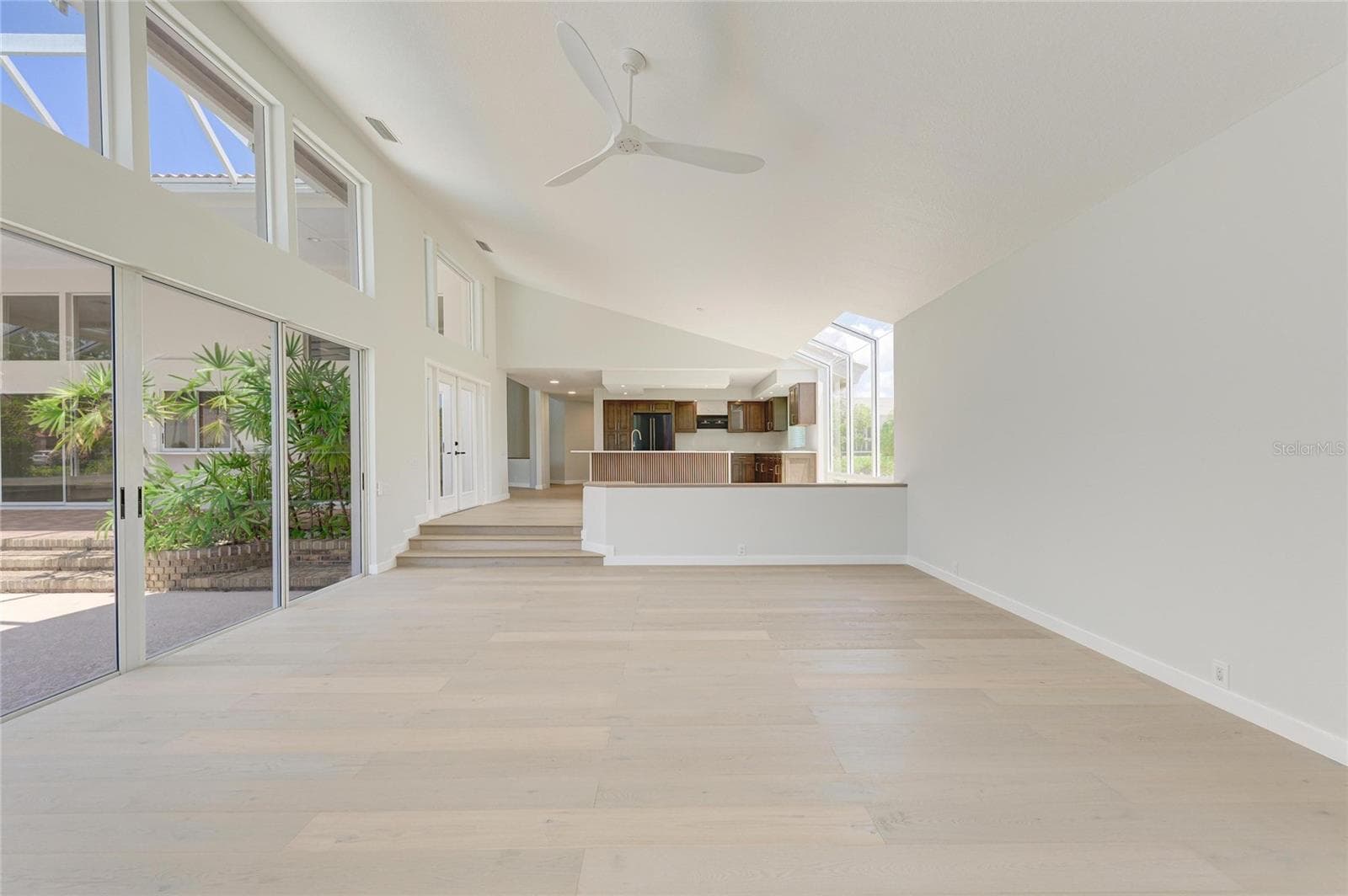 Single Family Residence at 4268 LAS PALMAS WAY, SARASOTA, photo 39 of 104