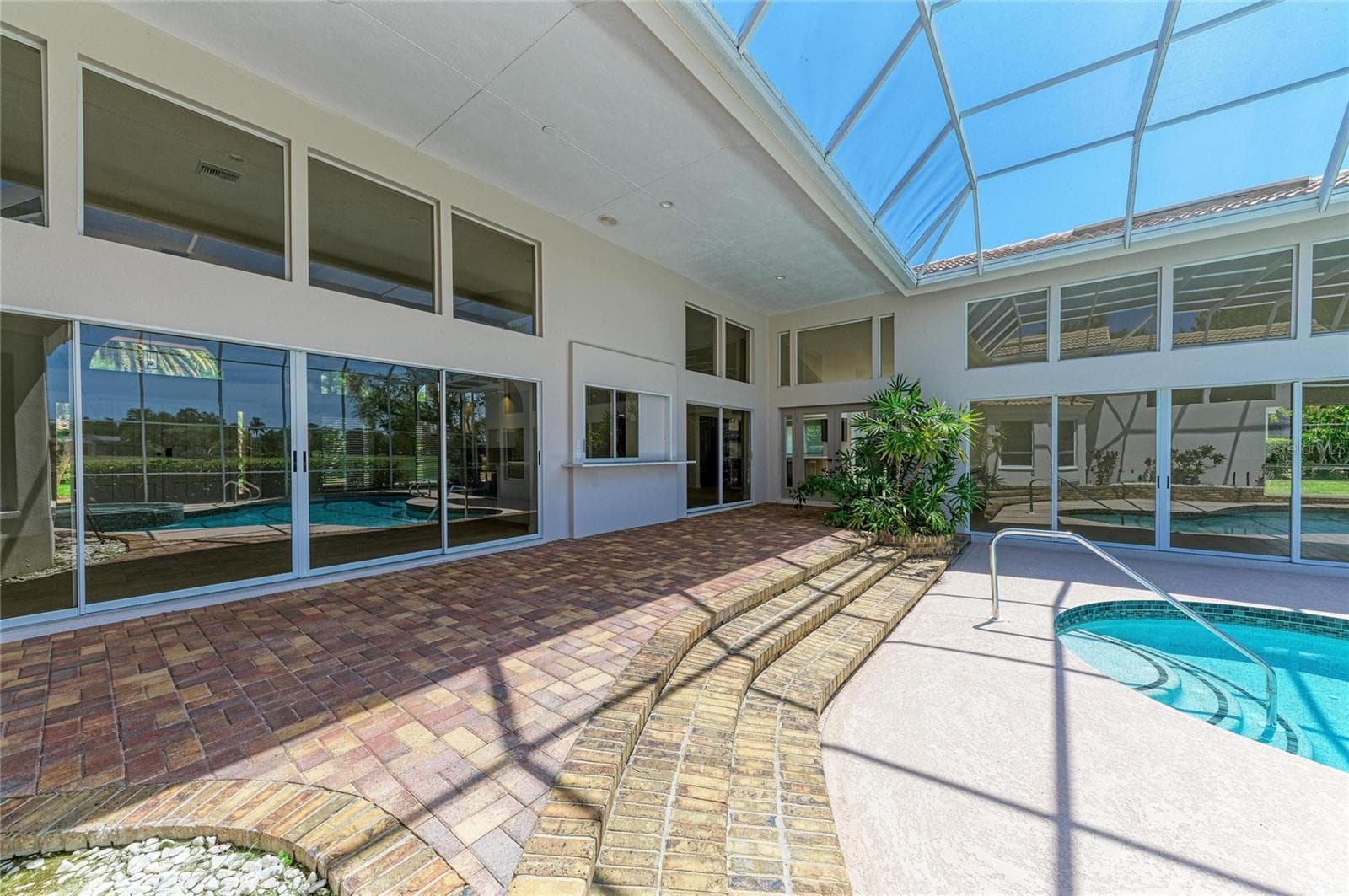 Single Family Residence at 4268 LAS PALMAS WAY, SARASOTA, photo 43 of 104
