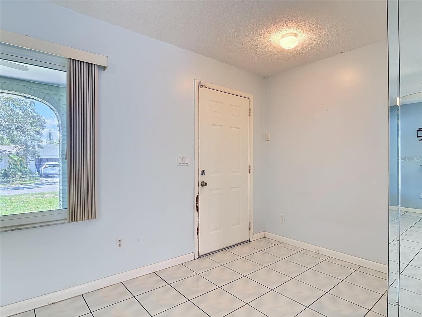 living room - 1237 JEFFERY DR, PORT ORANGE