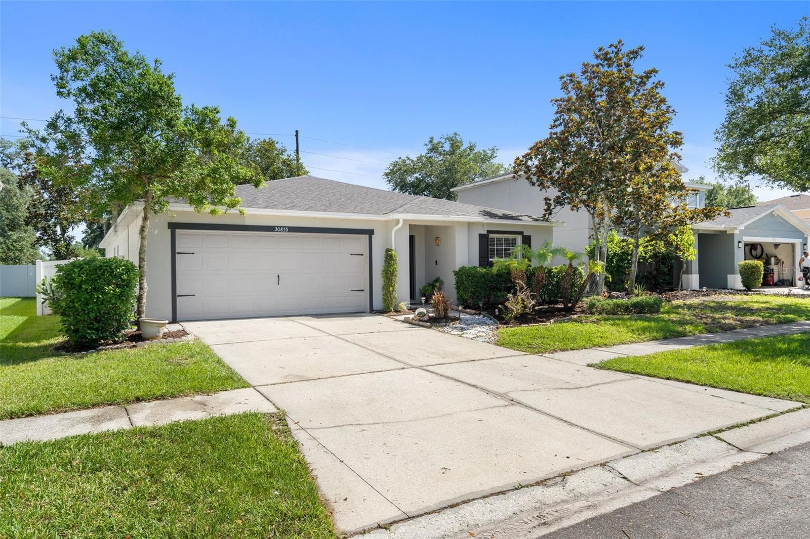 Single Family Residence at 30855 TEMPLE STAND AVE, WESLEY CHAPEL, photo 2 of 38