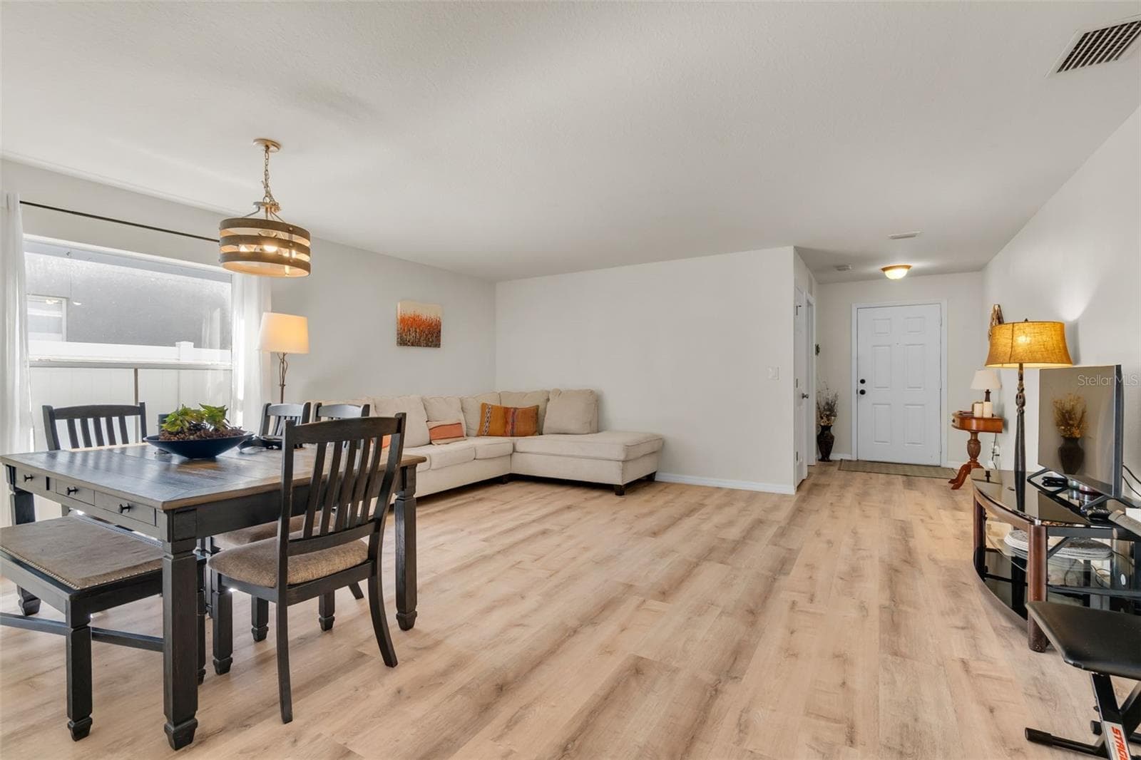 Single Family Residence at 30855 TEMPLE STAND AVE, WESLEY CHAPEL, photo 9 of 38
