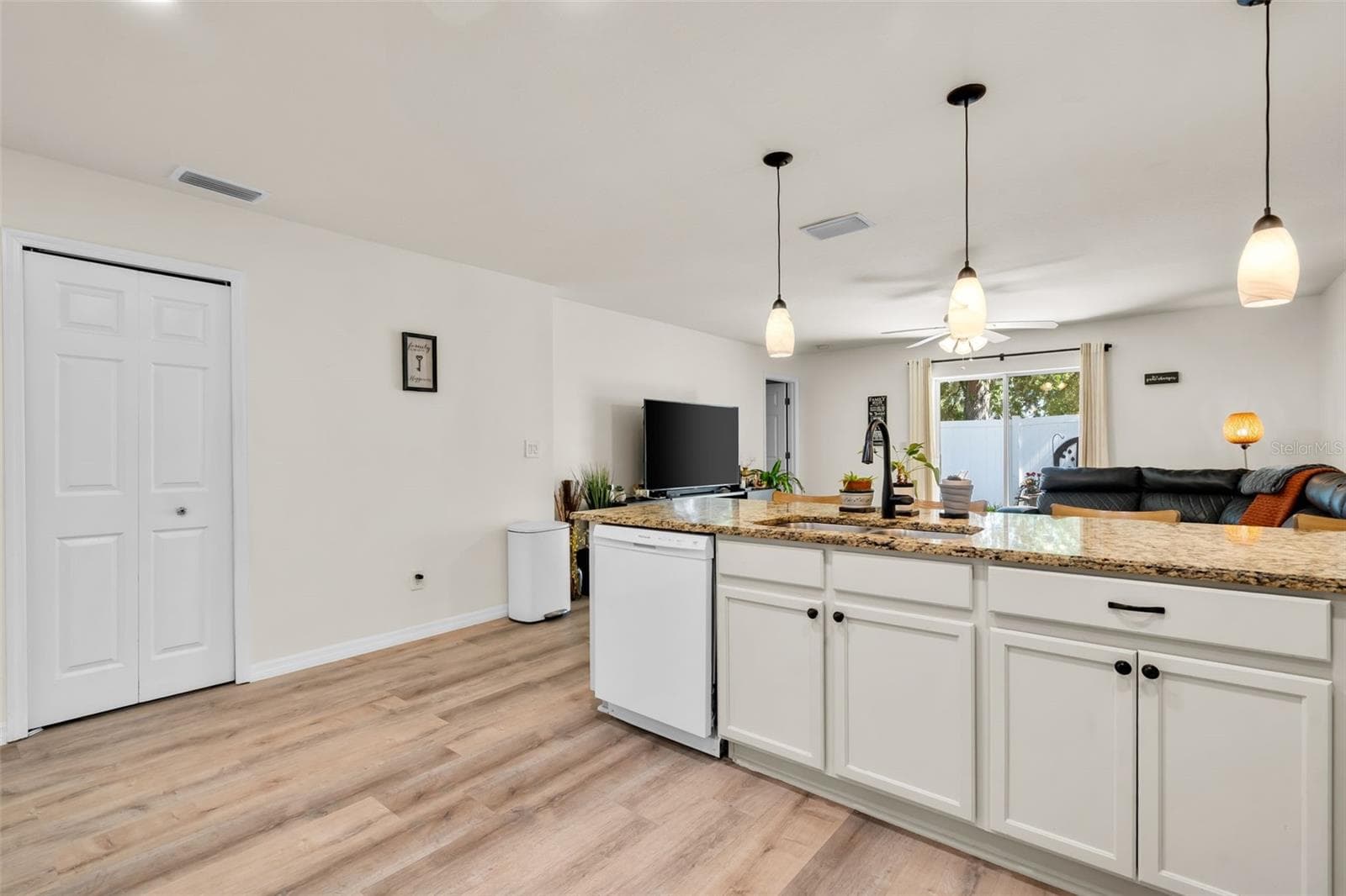 Single Family Residence at 30855 TEMPLE STAND AVE, WESLEY CHAPEL, photo 15 of 38
