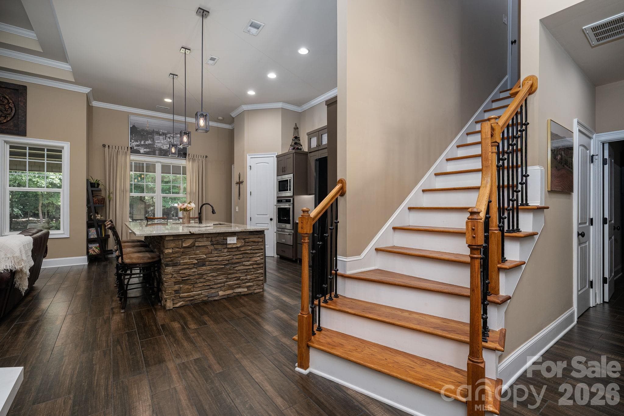 Single Family Residence at 489 Evergreen Road, Lake Wylie, photo 10 of 47