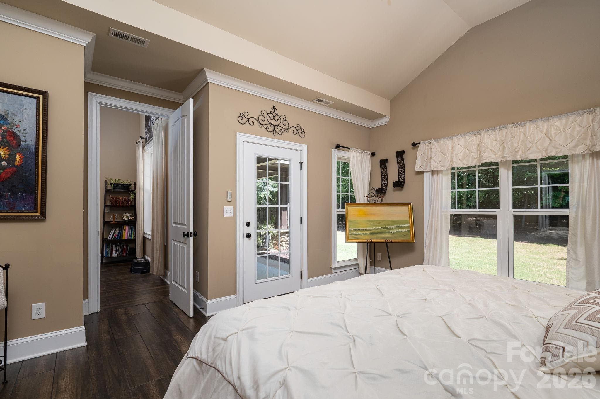 Single Family Residence at 489 Evergreen Road, Lake Wylie, photo 18 of 47