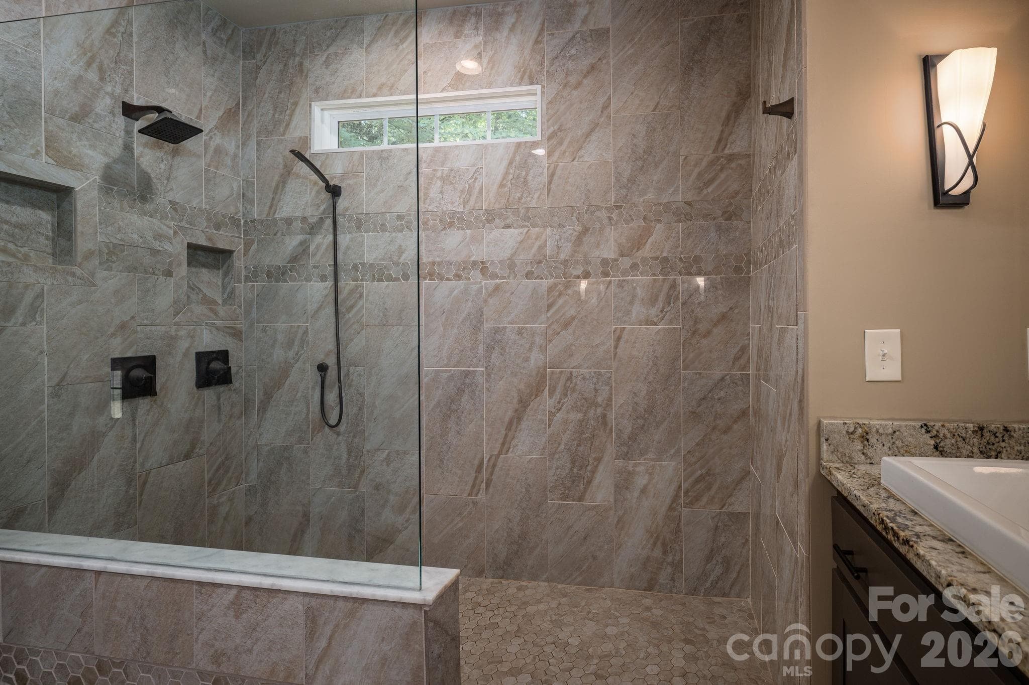 Single Family Residence at 489 Evergreen Road, Lake Wylie, photo 21 of 47