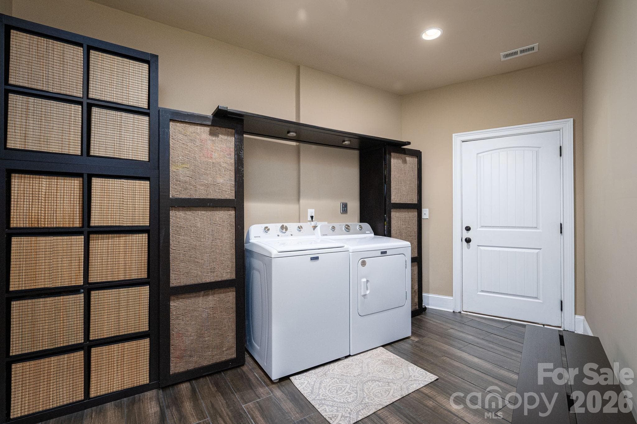 Laundry, drop zone - 489 Evergreen Road, Lake Wylie