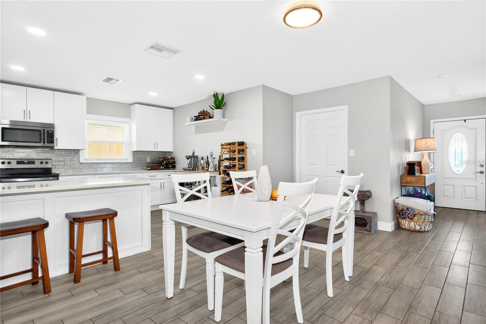 Single Family Residence at 3608 W CARMEN ST, TAMPA, photo 13 of 30