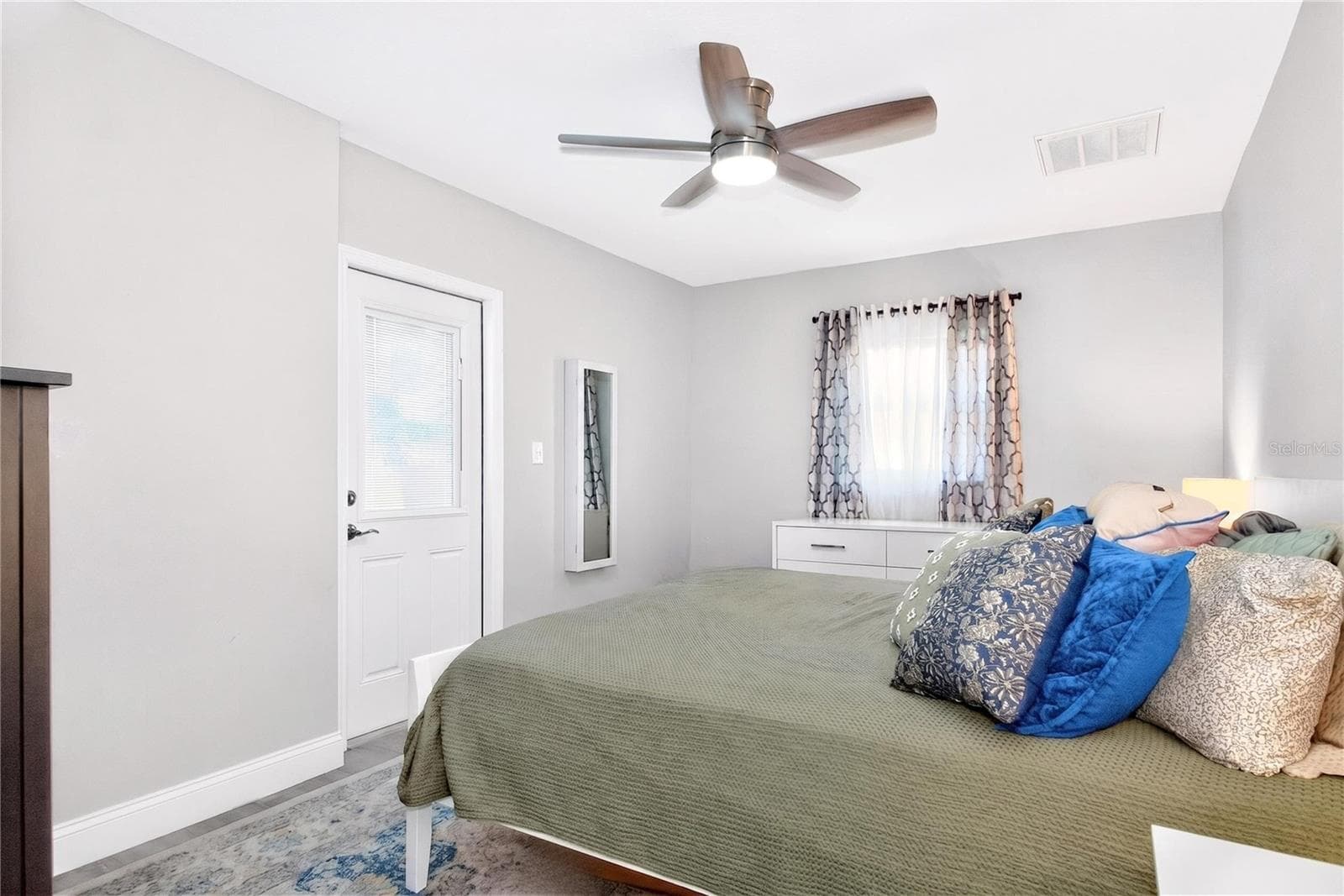 Single Family Residence at 3608 W CARMEN ST, TAMPA, photo 18 of 30