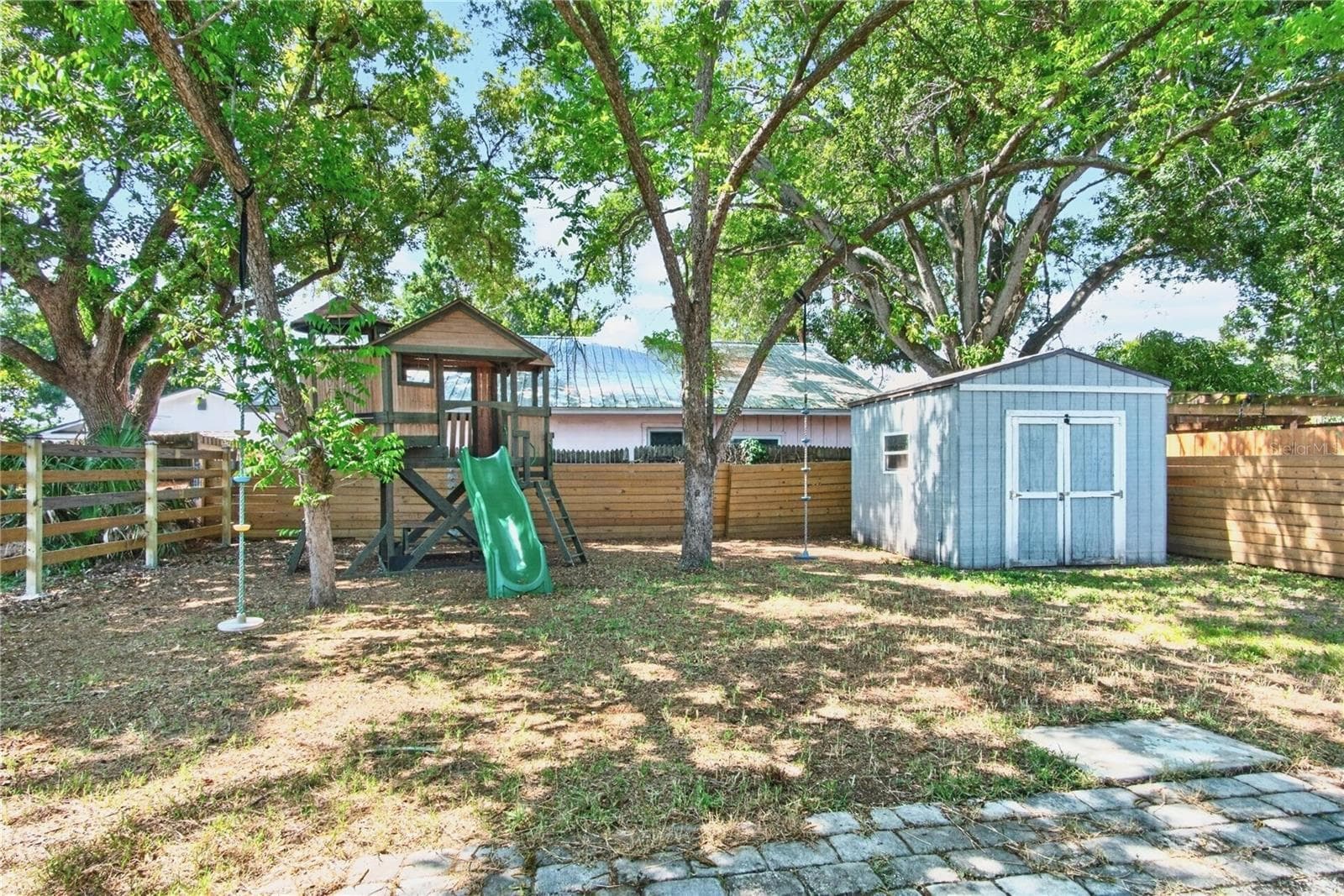 Single Family Residence at 3608 W CARMEN ST, TAMPA, photo 27 of 30