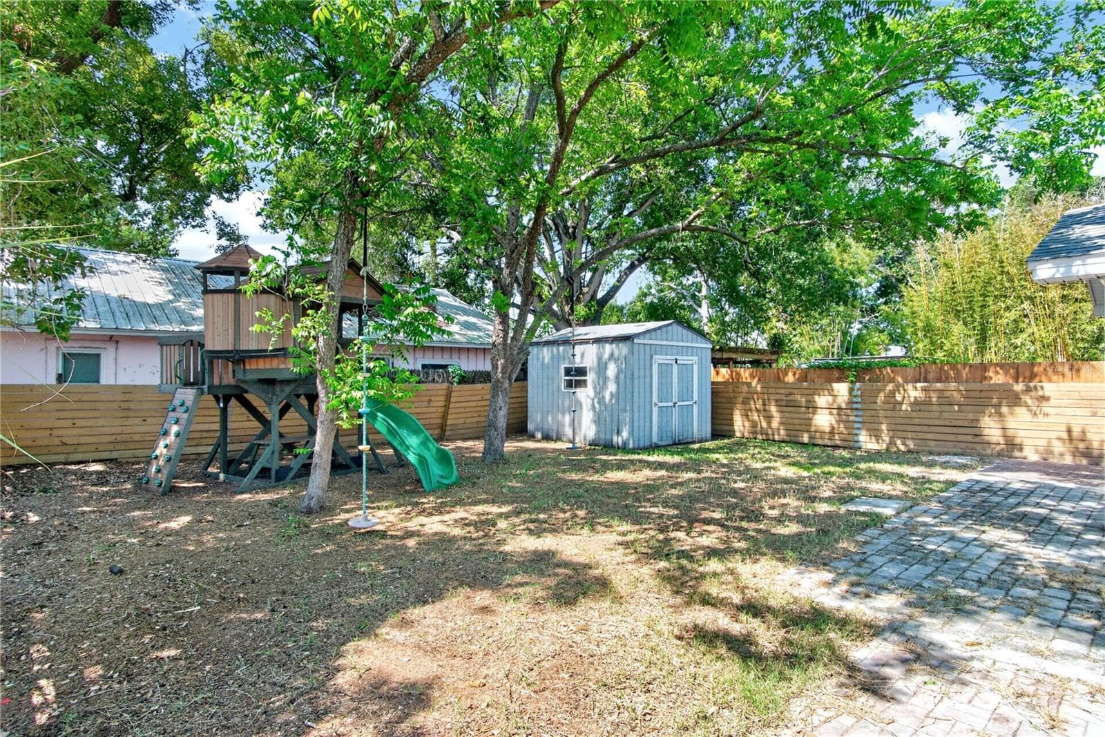 Single Family Residence at 3608 W CARMEN ST, TAMPA, photo 28 of 30