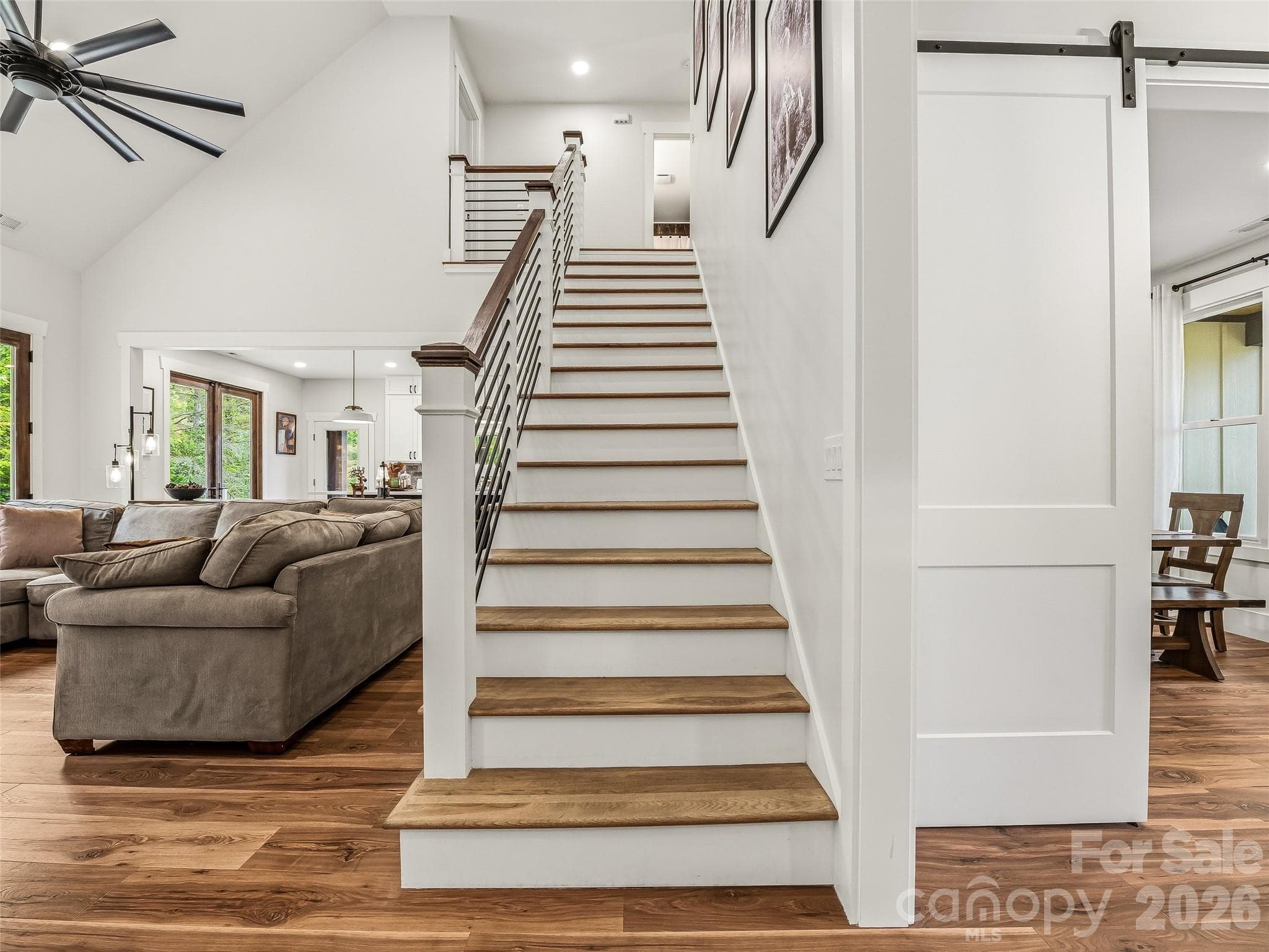 Single Family Residence at 158 Trellem Trail, Hendersonville, photo 34 of 48