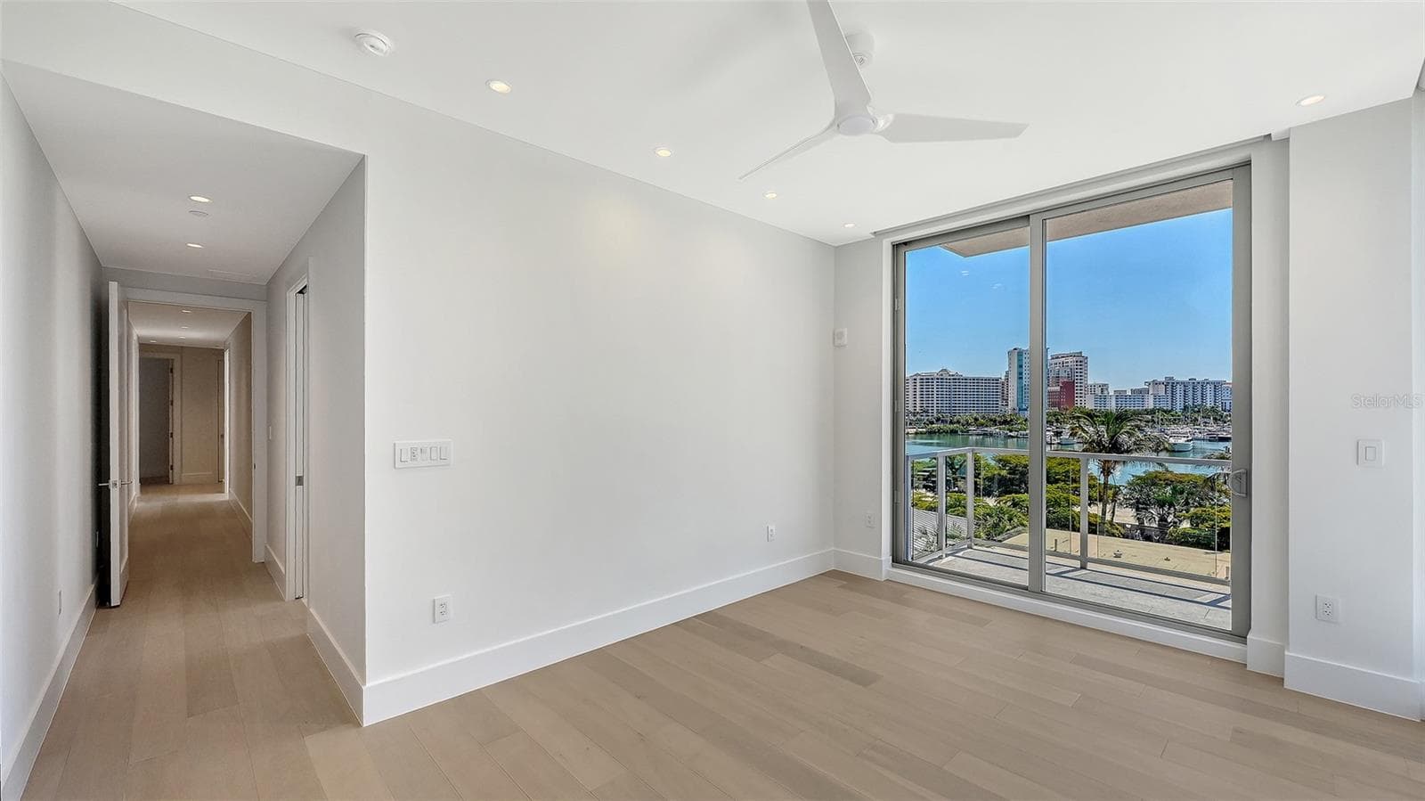 Condominium at 253 GOLDEN GATE PT #401, SARASOTA, photo 23 of 97