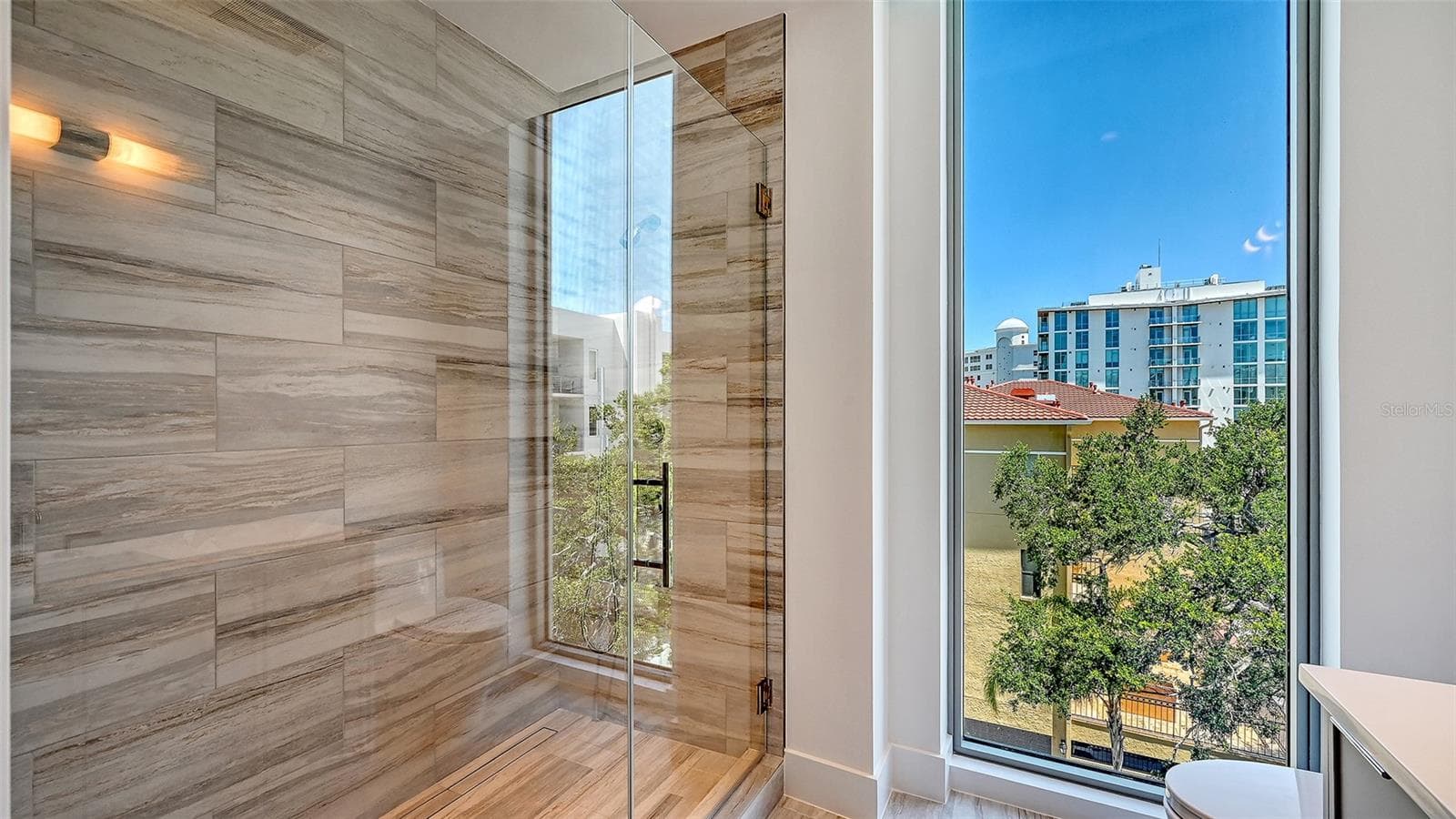 Condominium at 253 GOLDEN GATE PT #401, SARASOTA, photo 42 of 97