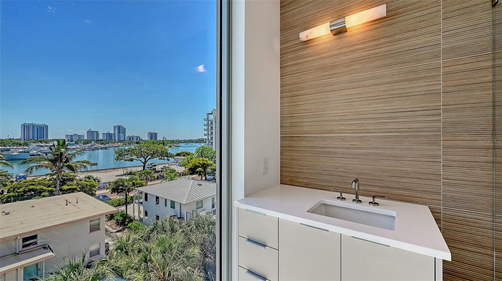 Condominium at 253 GOLDEN GATE PT #401, SARASOTA, photo 52 of 97