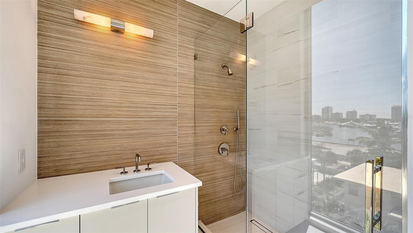 Condominium at 253 GOLDEN GATE PT #401, SARASOTA, photo 53 of 97