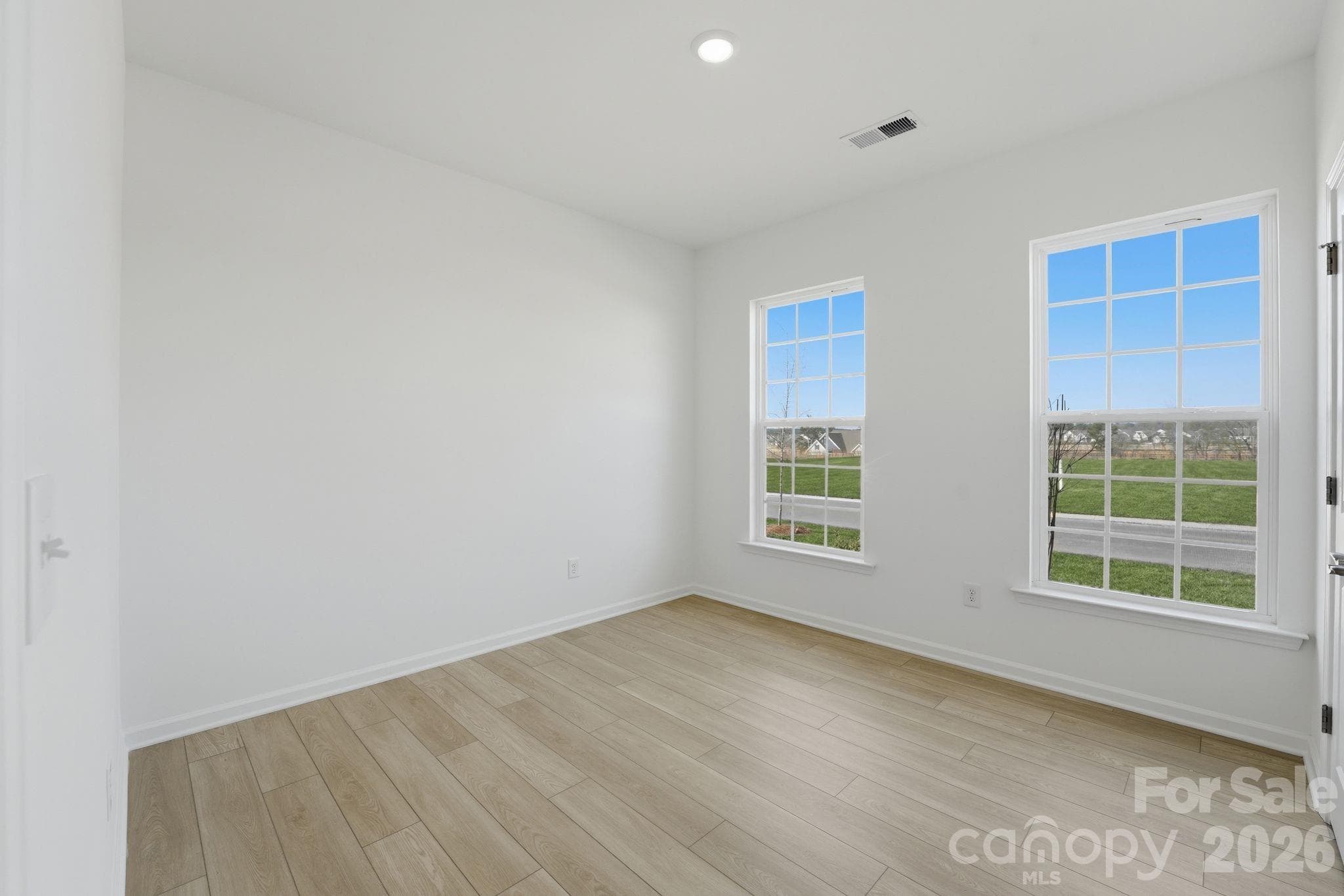 Single Family Residence at 4850 Good Day Drive, Lancaster, photo 7 of 30