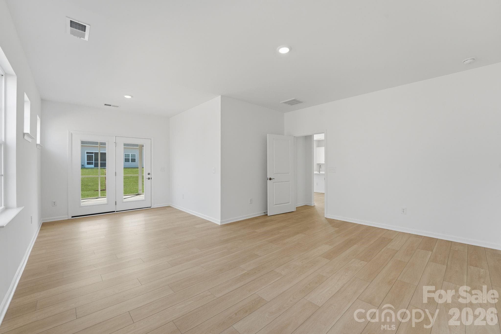 Single Family Residence at 4850 Good Day Drive, Lancaster, photo 15 of 30