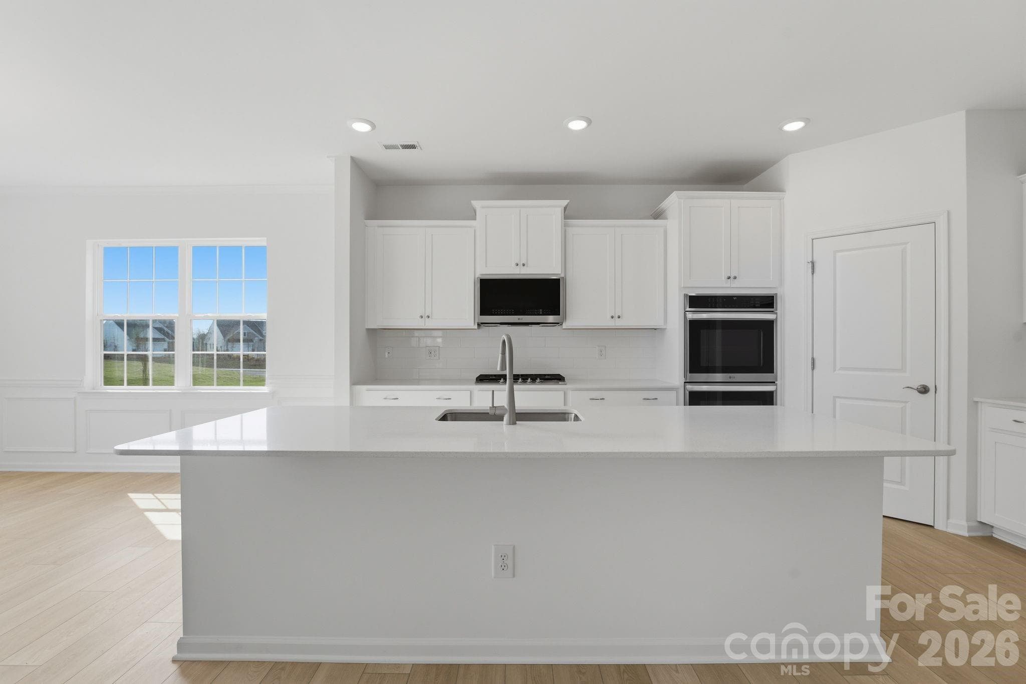 Single Family Residence at 4850 Good Day Drive, Lancaster, photo 17 of 30