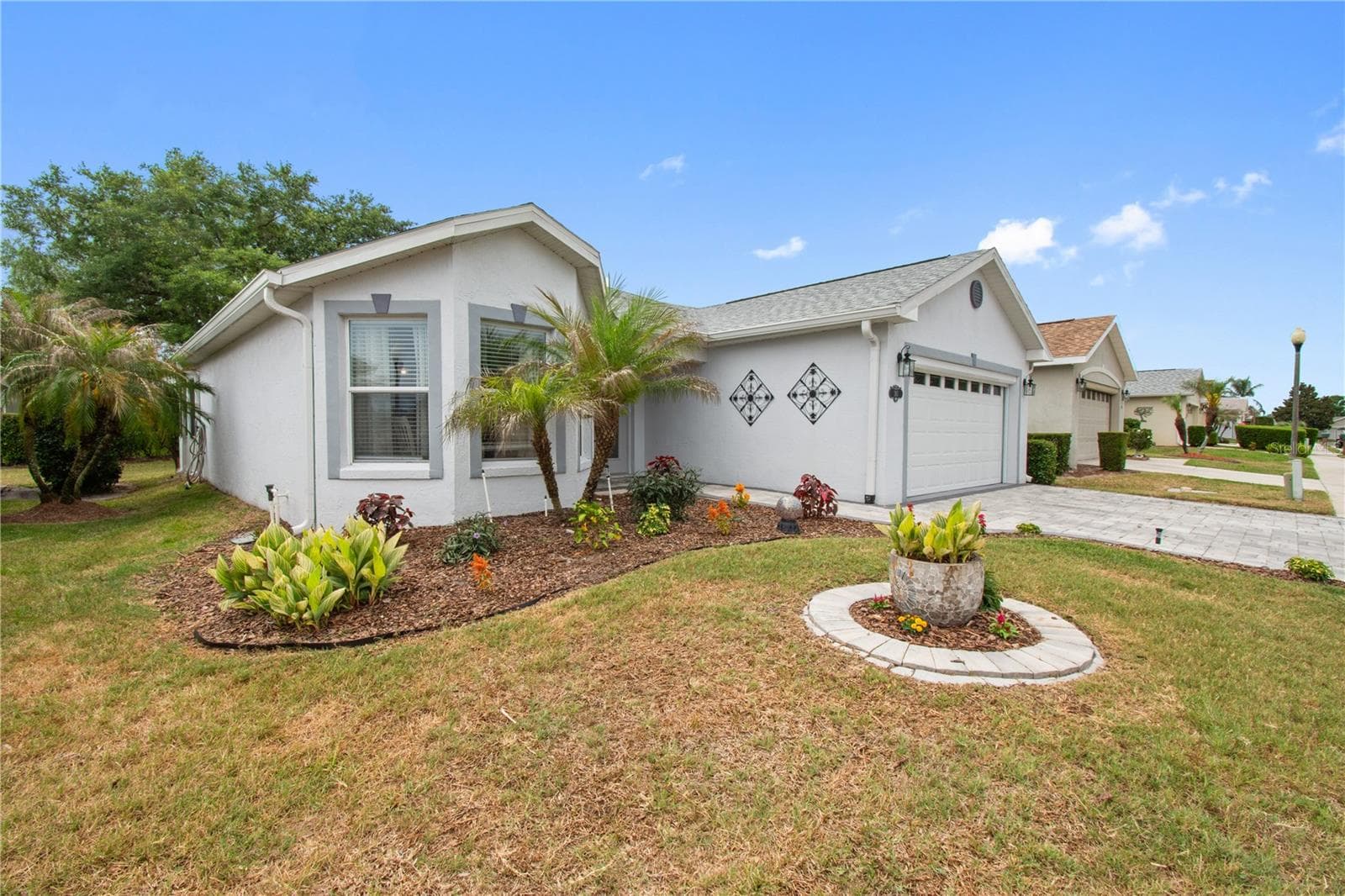 Front - 241 LOURDES ST, LAKE WALES