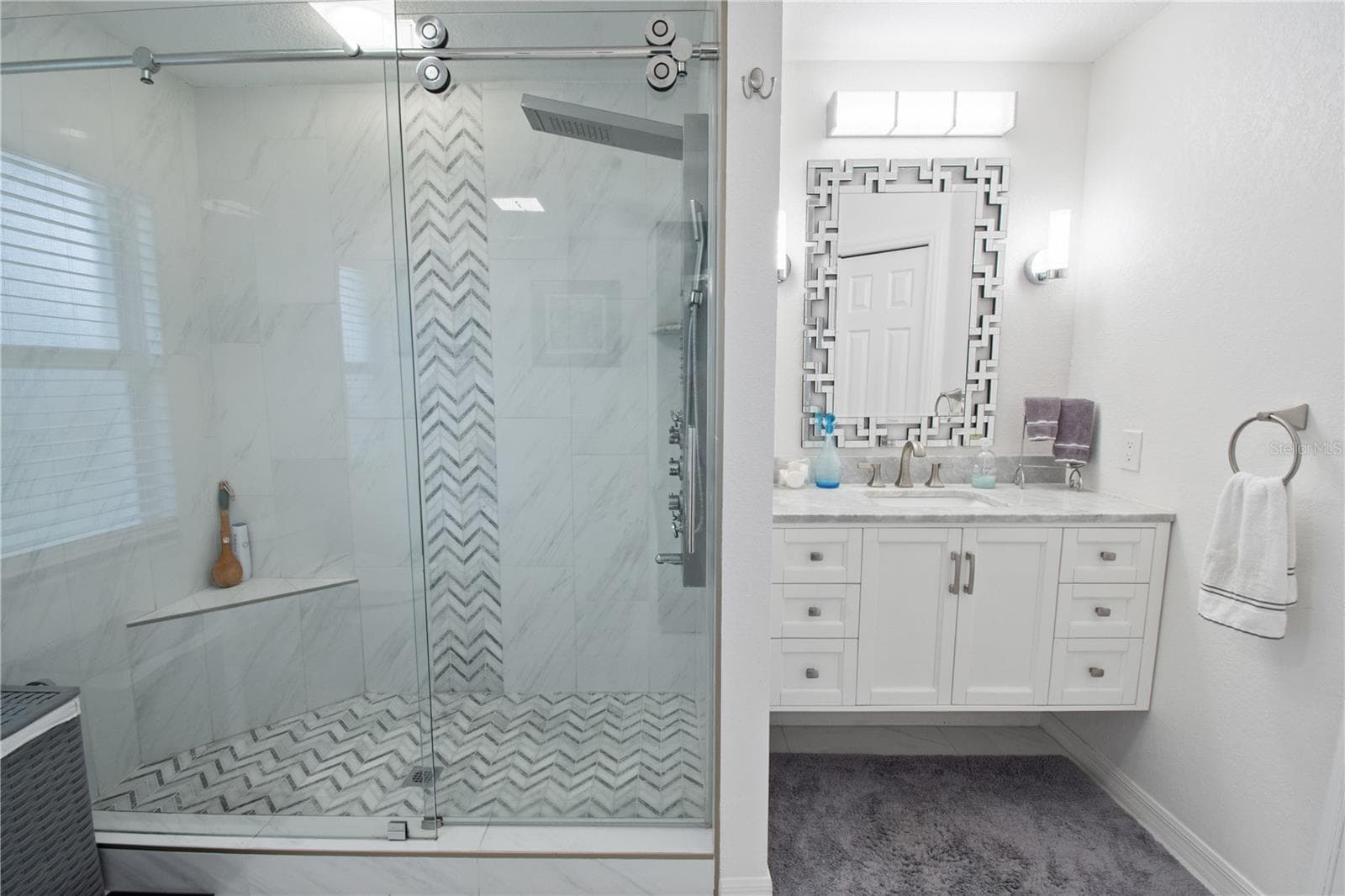 Primary Bath - 241 LOURDES ST, LAKE WALES