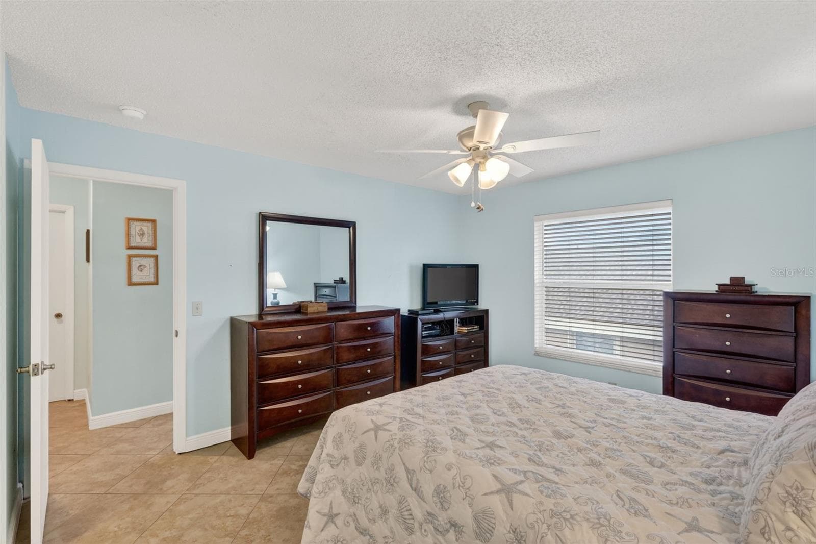 Condominium at 6146 7TH AVE W #6146, BRADENTON, photo 28 of 41