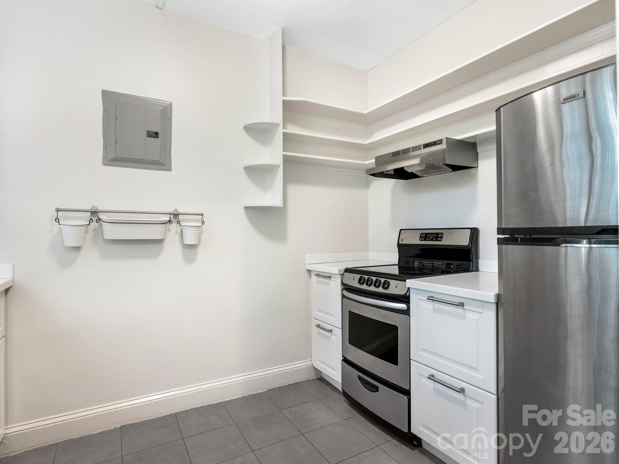 Kitchen - 1121 Myrtle Avenue, Charlotte