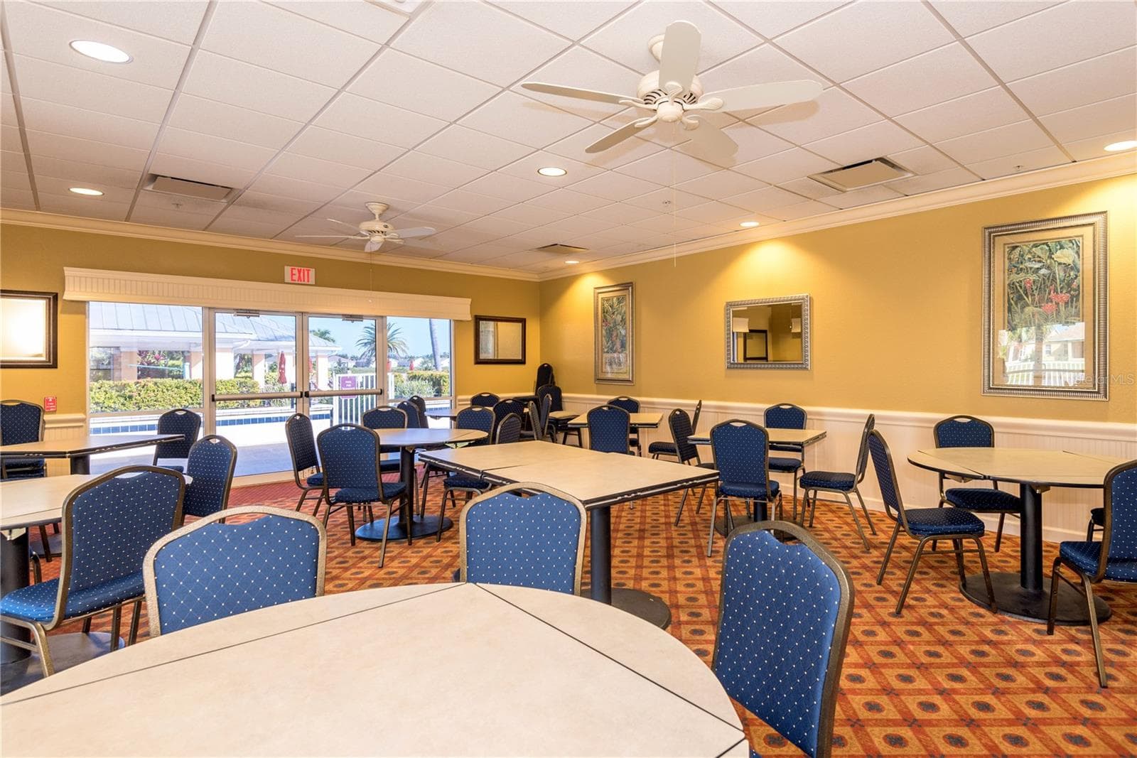 Resident's Room for gatherings - 1637 PALACE CT, PORT CHARLOTTE