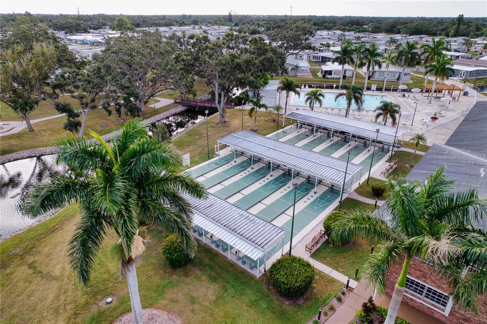 Shuffleboard - 3221 SUMAC TER, SARASOTA