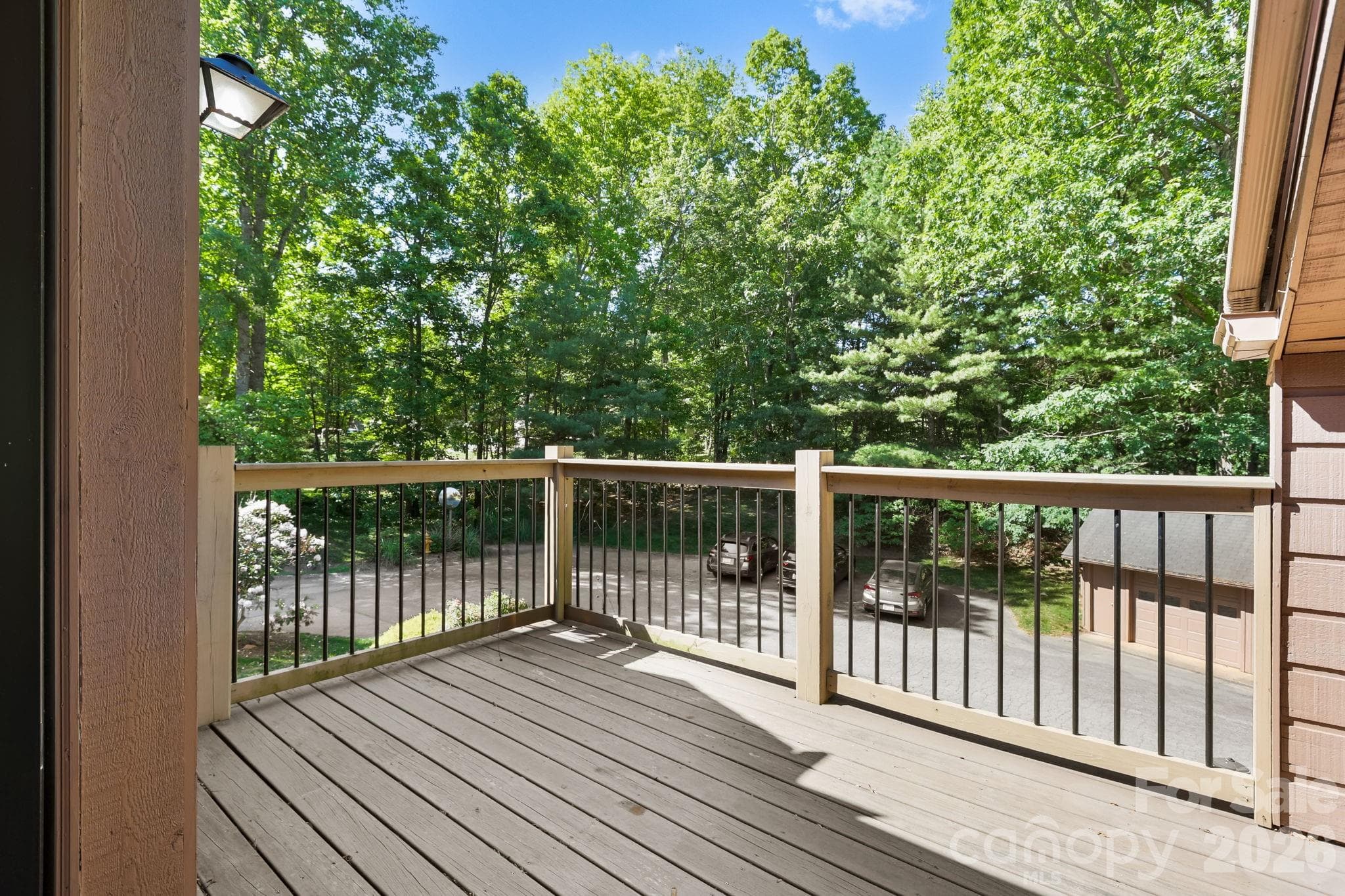Condominium at 48 Ravencroft Lane, Asheville, photo 3 of 25